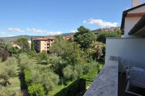 Day in Holiday House Aurora