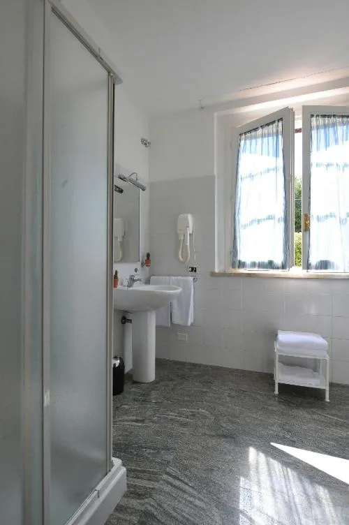 Day in Holiday House Aurora