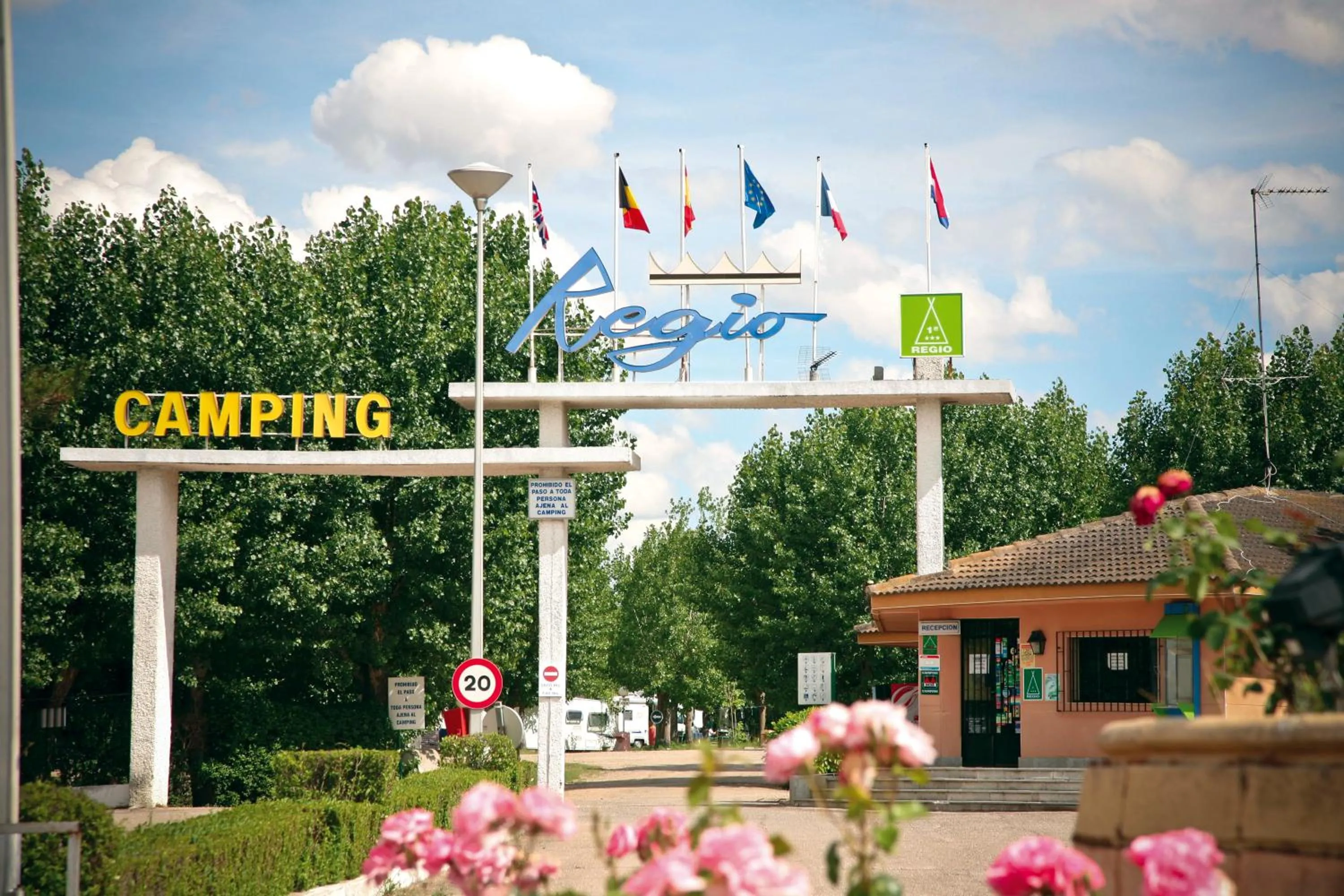 Facade/entrance in Bungalows y Mobil Homes Camping Regio