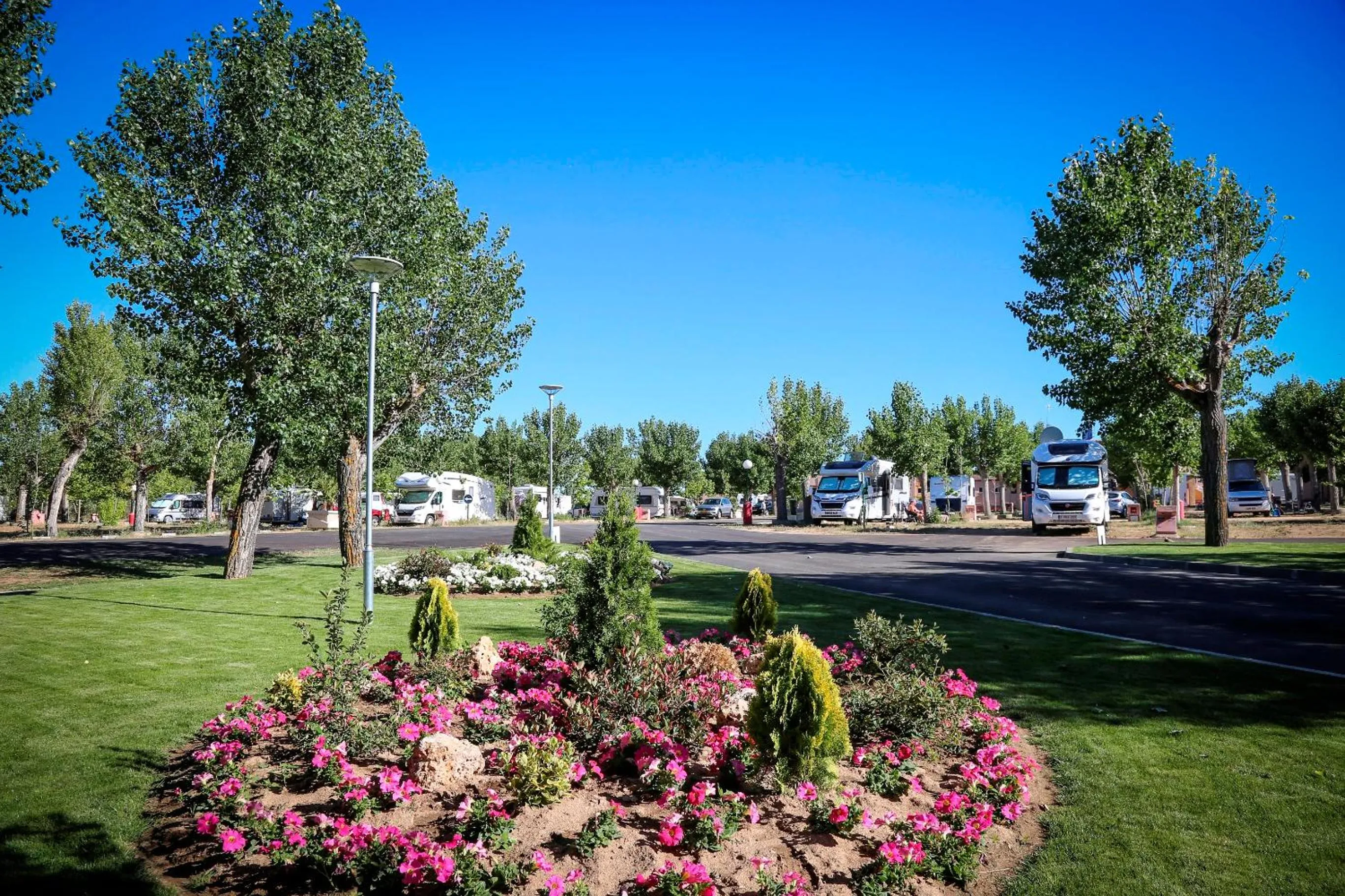 Garden in Bungalows y Mobil Homes Camping Regio