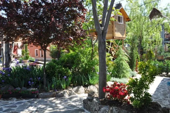 Garden in Hospedium Hacienda Las Cavas