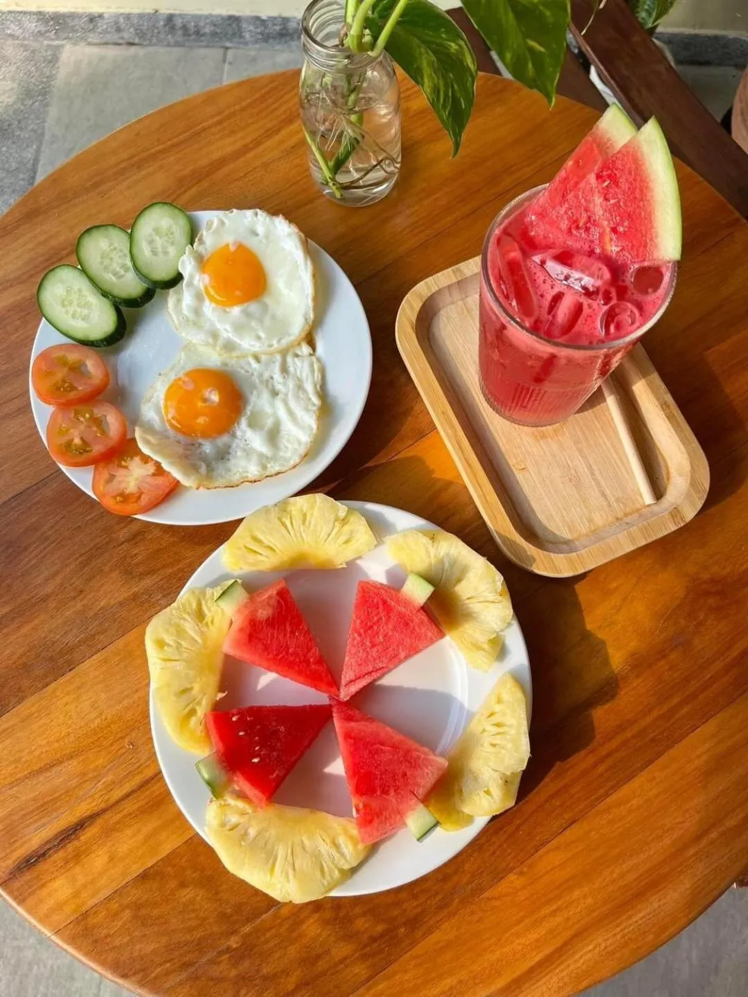 Breakfast in Soleil House