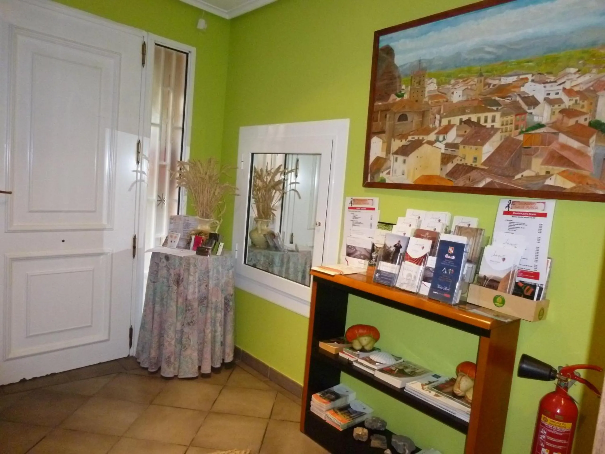 Lobby or reception in Hostal Ciudad de Nájera