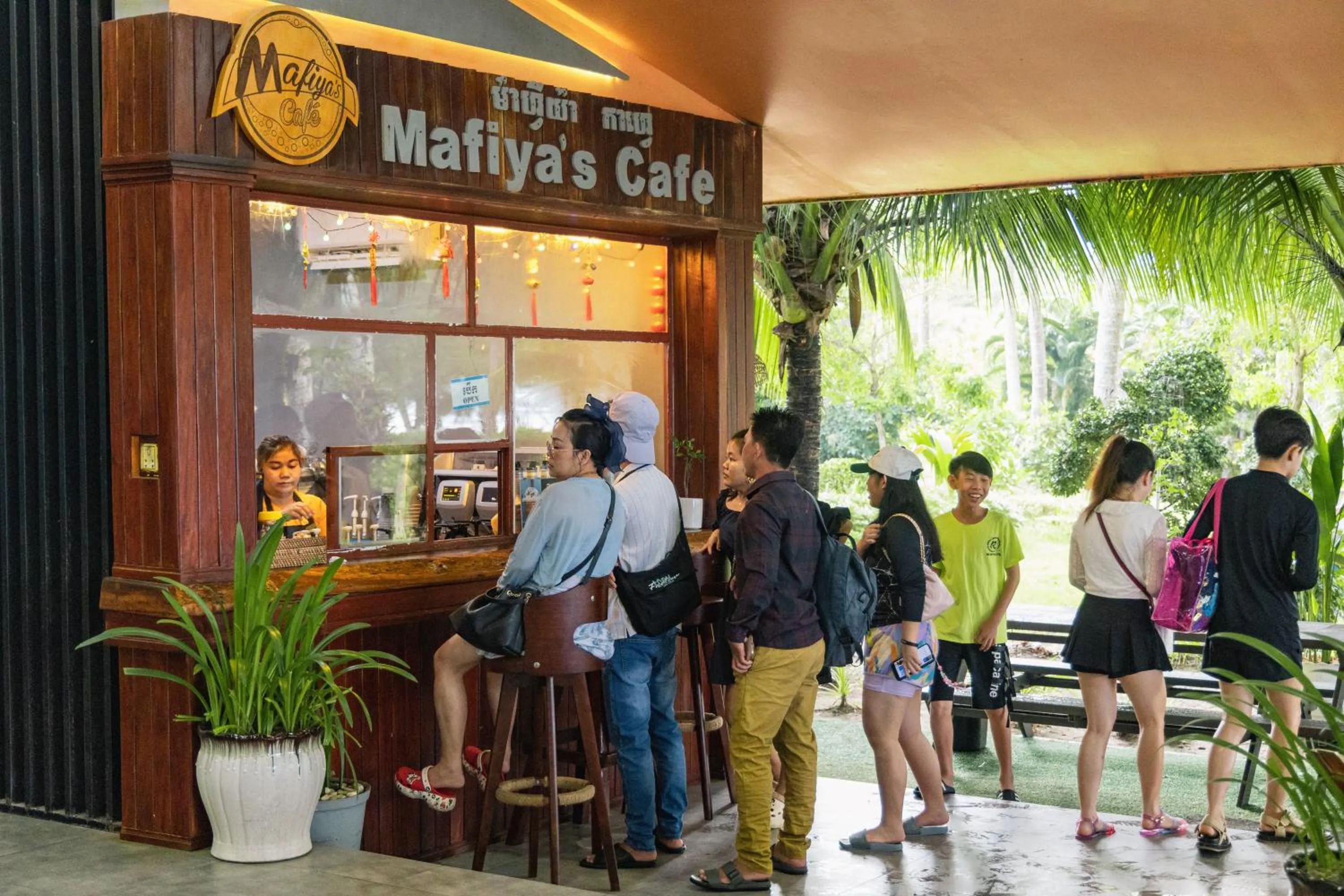 Coffee/tea facilities in Mafiya Resort