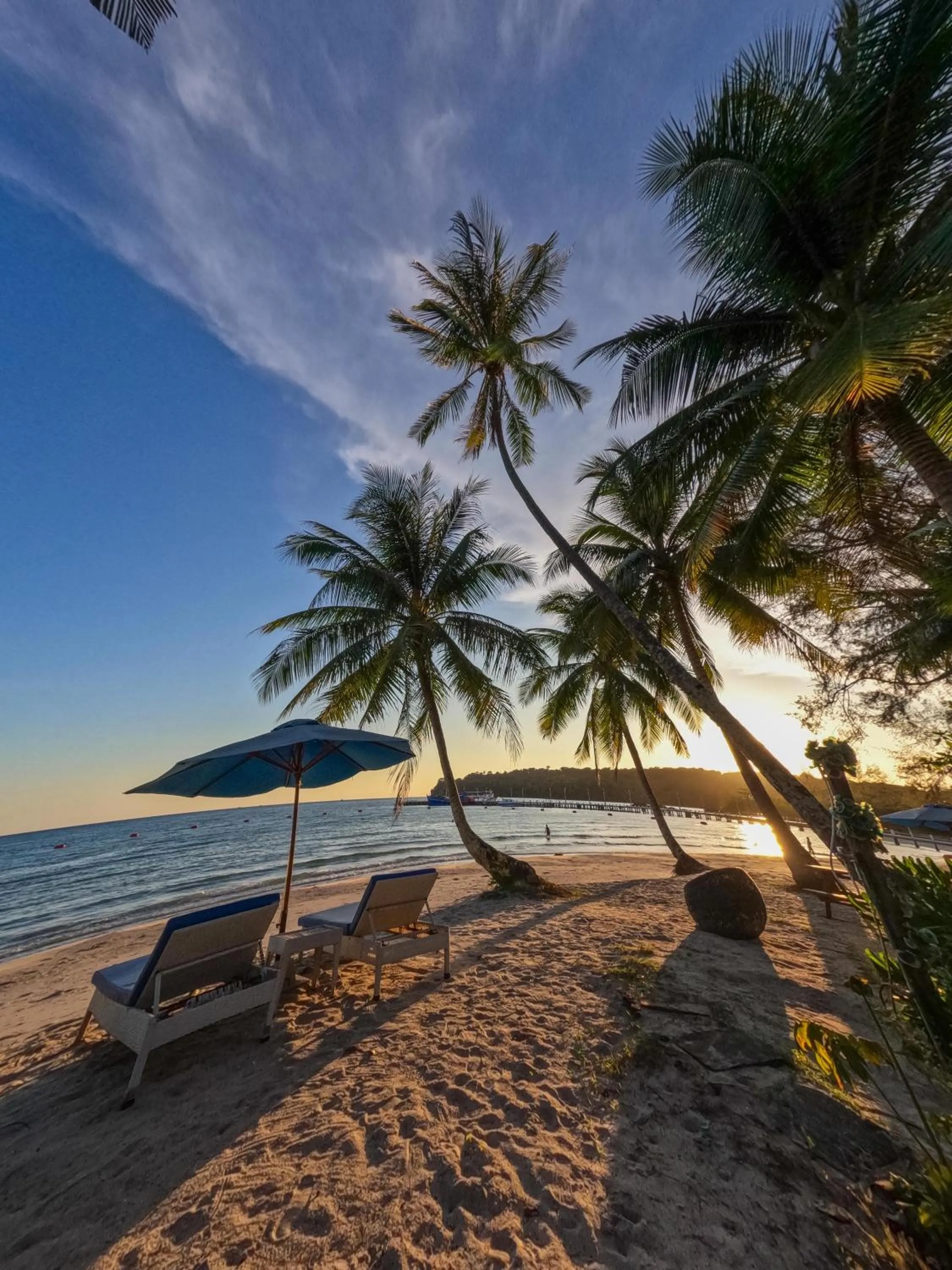 Sunset in Mafiya Resort