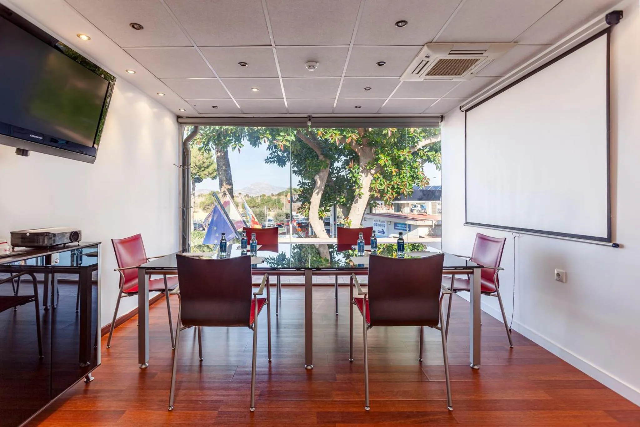 Meeting/conference room in Hospedium Hotel Abril