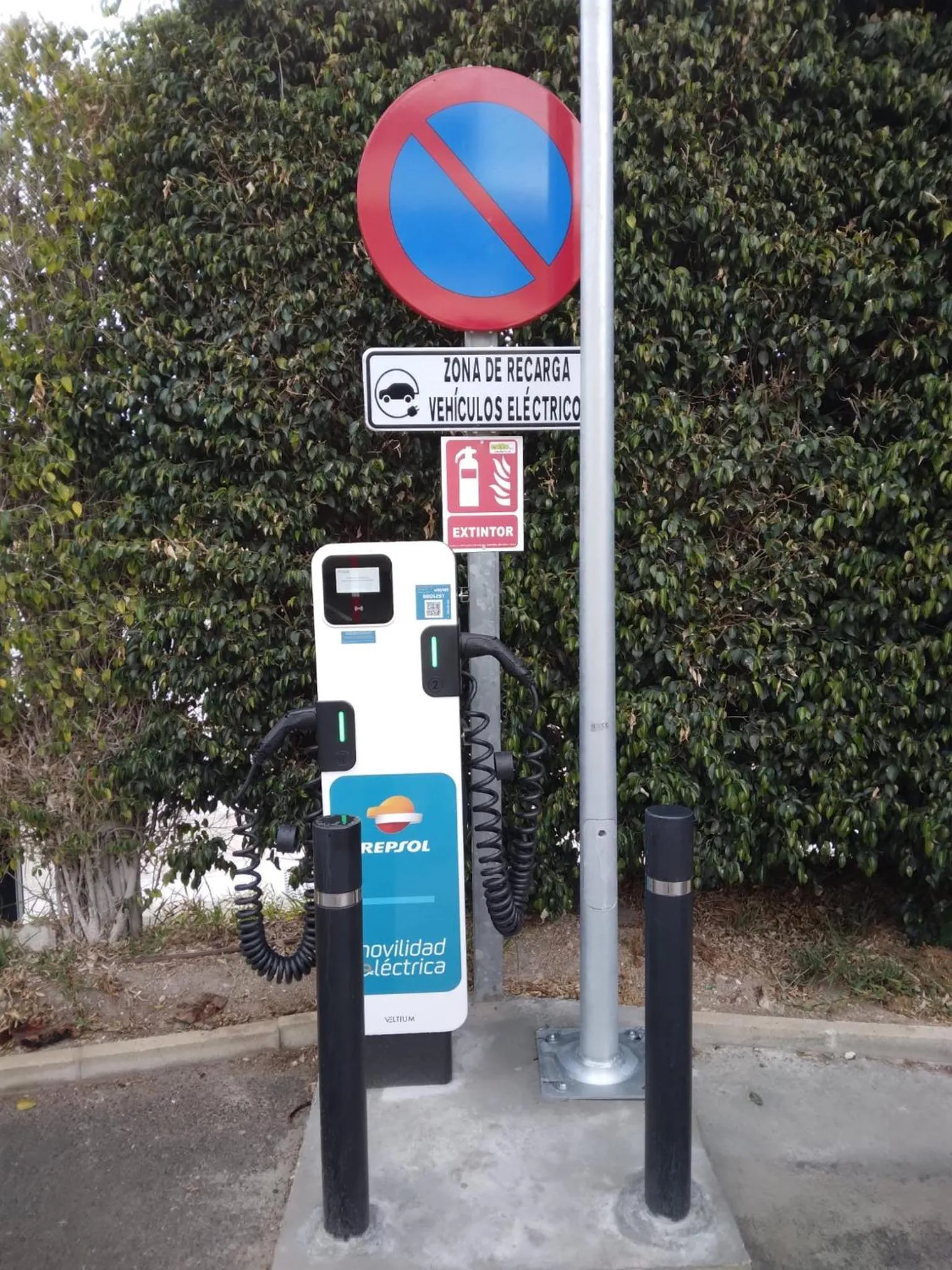 Parking in Hospedium Hotel Abril