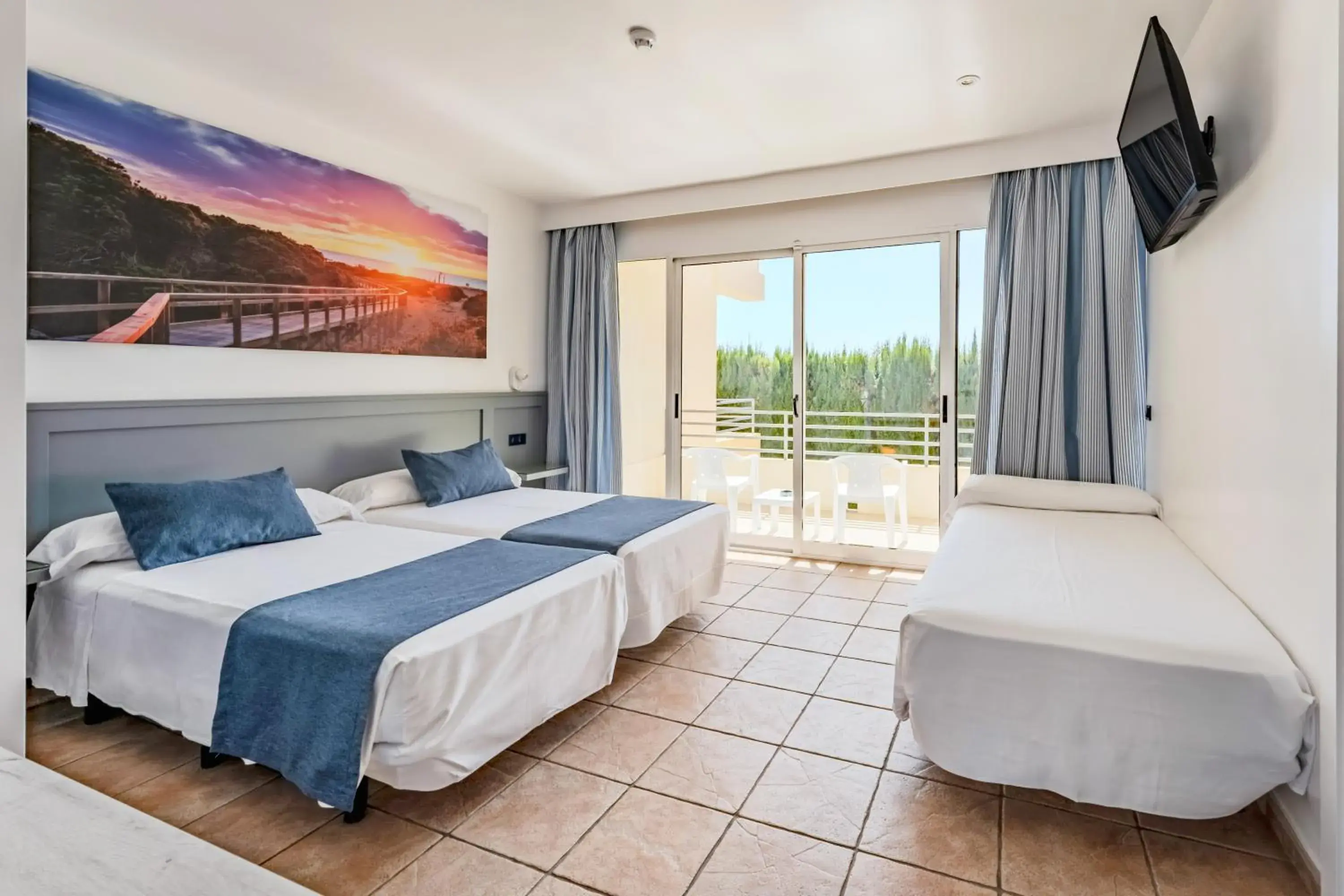 Bedroom, Bed in Hospedium Hotel Abril Bedroom, Bed in Hospedium Hotel Abril