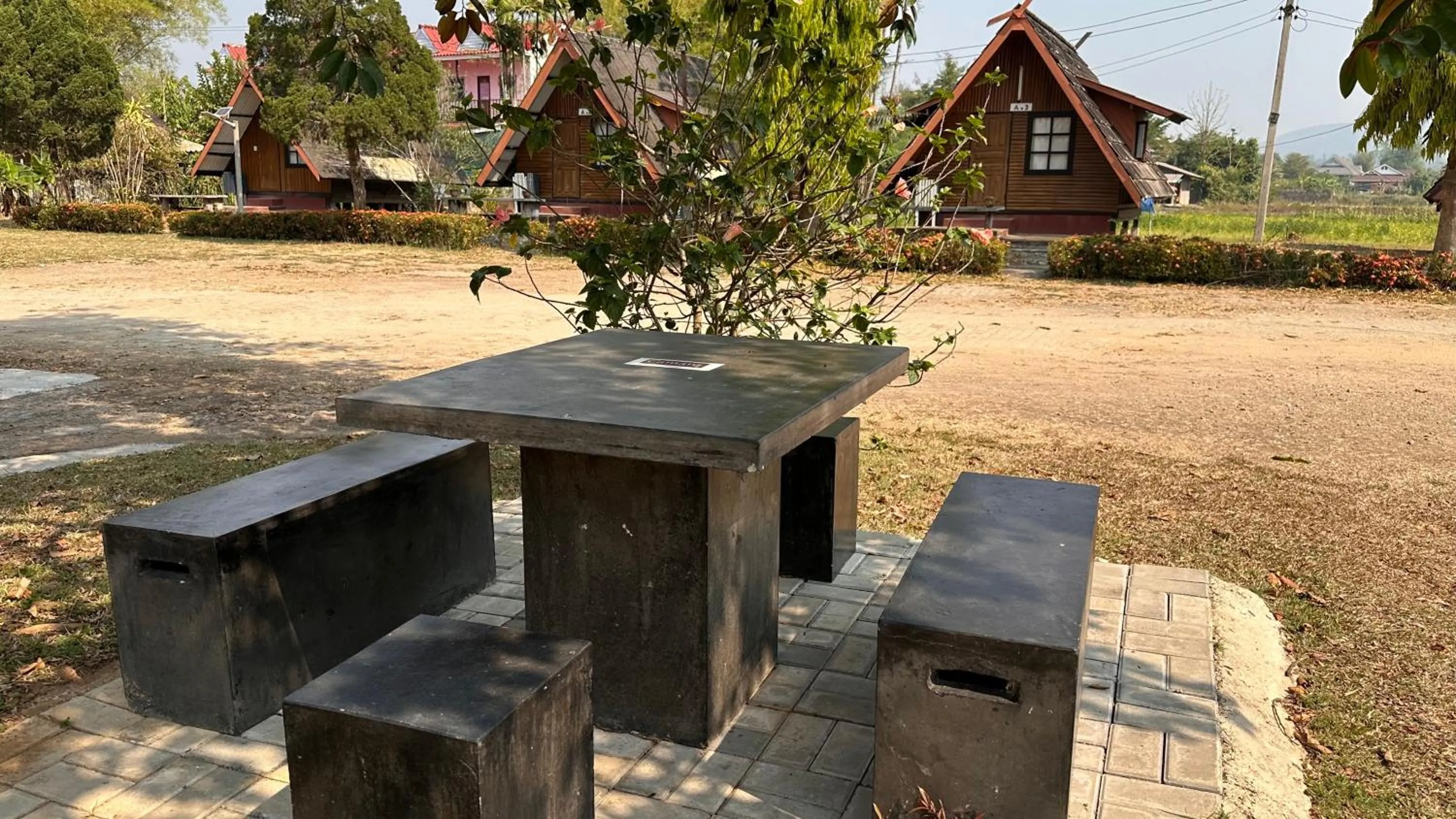 Mae Chaem Hotel and Resort