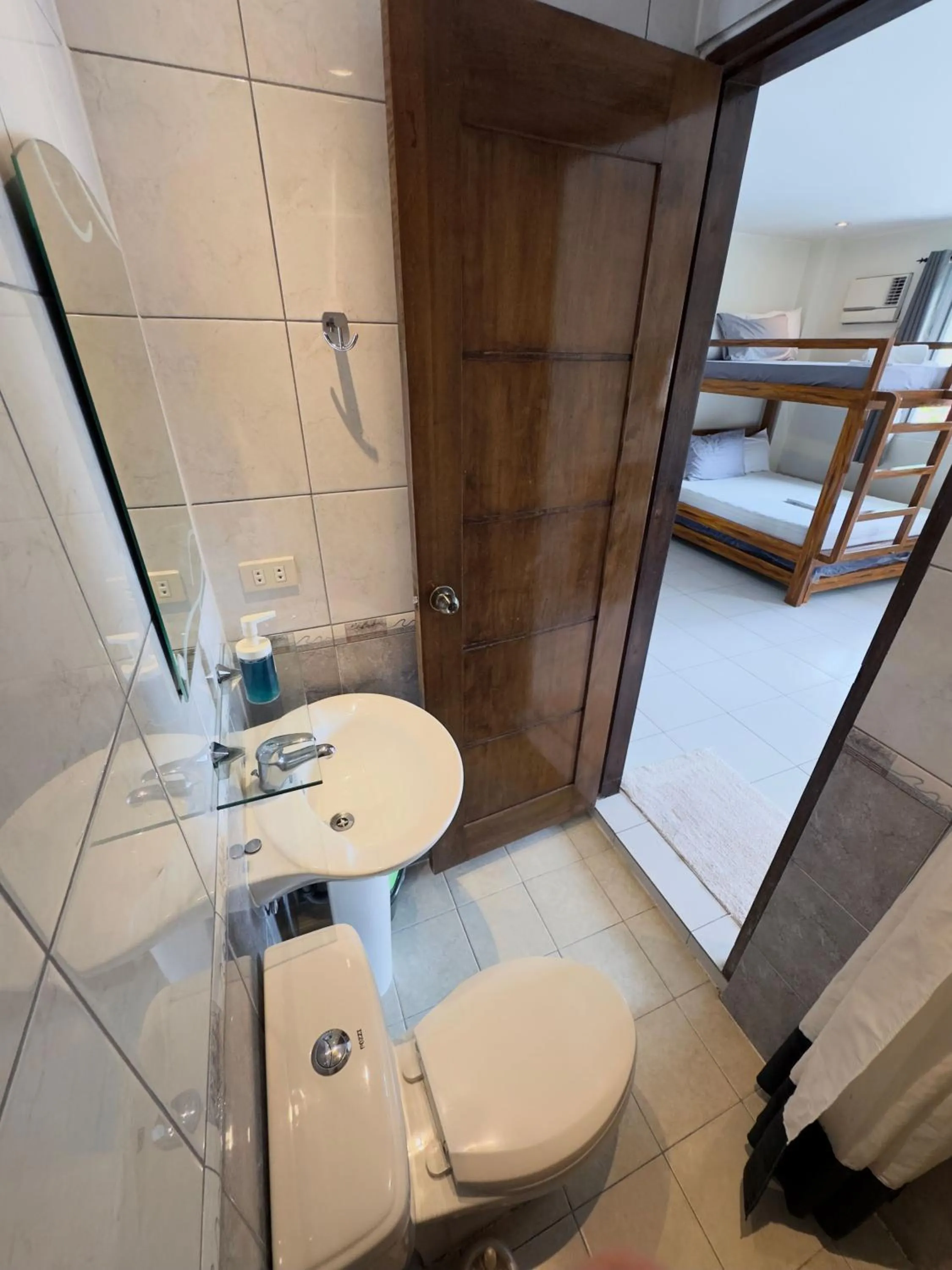 Bed in Victoria's Bed & Breakfast