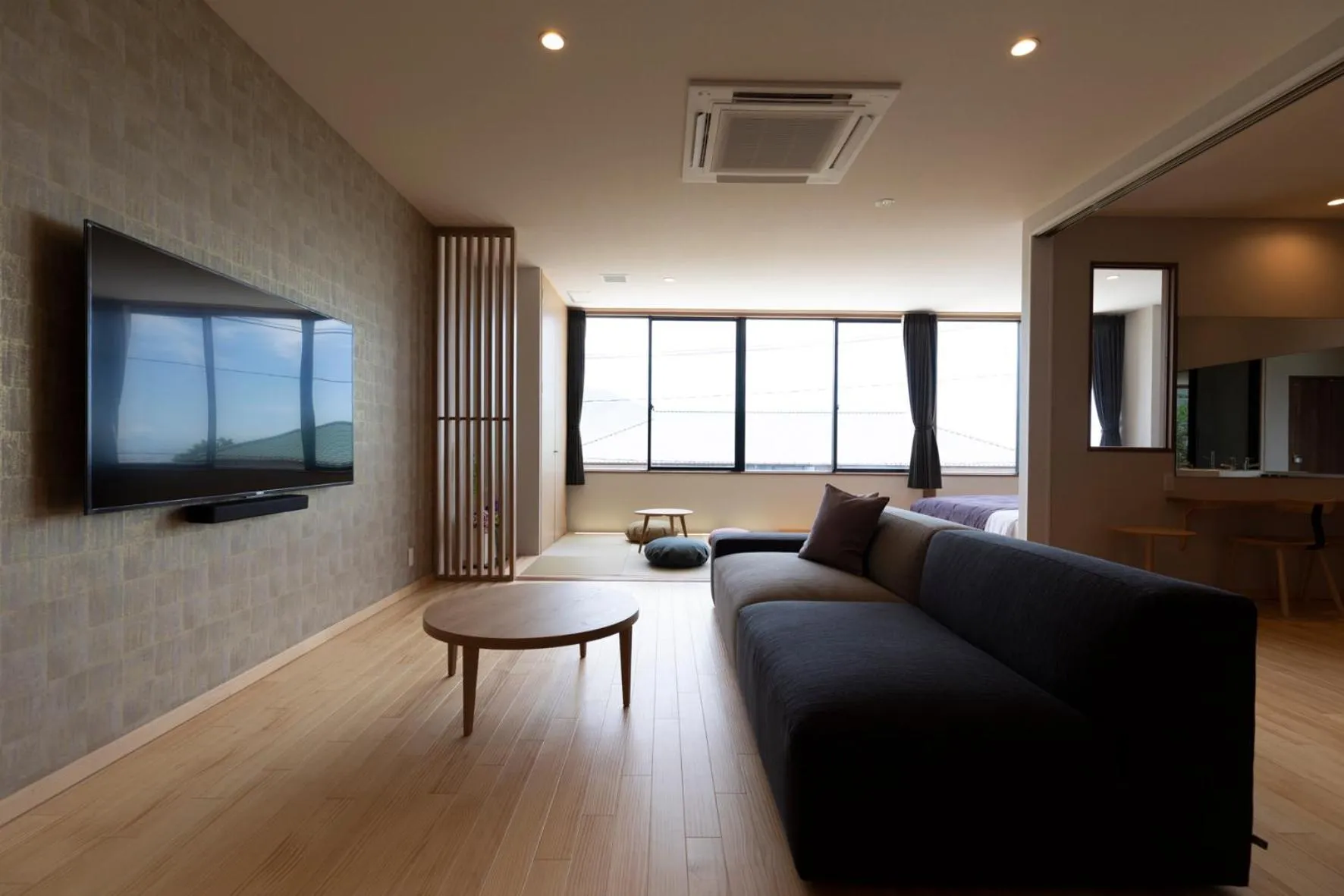 Bed in 宮島離れの宿 IBUKU -Miyajima Hanare no Yado IBUKU-