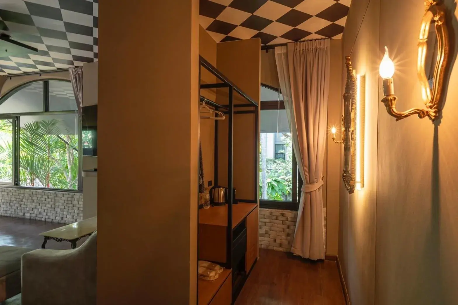 Bed in Bangkok Oasis Hotel Bed in Bangkok Oasis Hotel