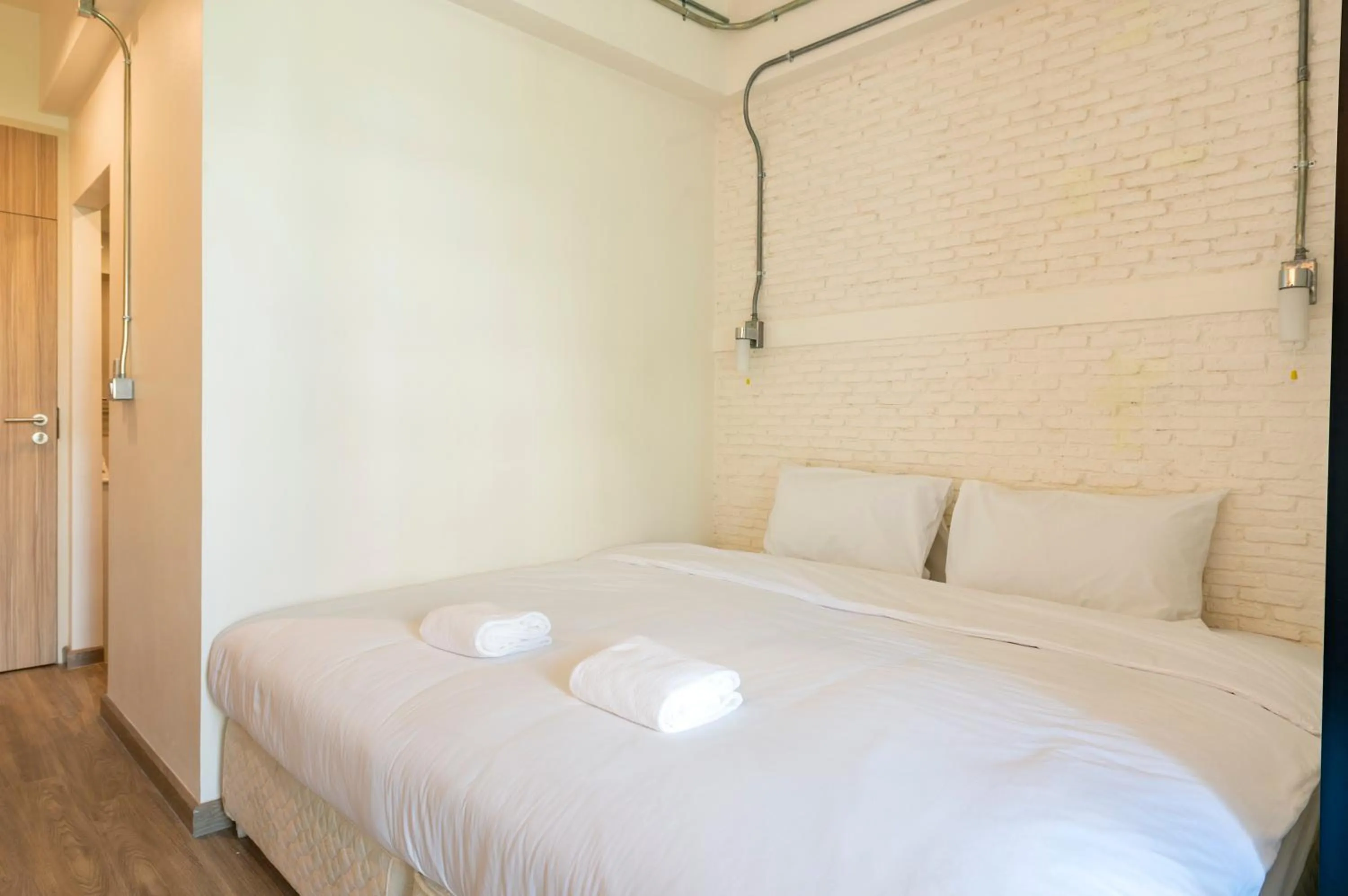 Bed in Bangkok Oasis Hotel