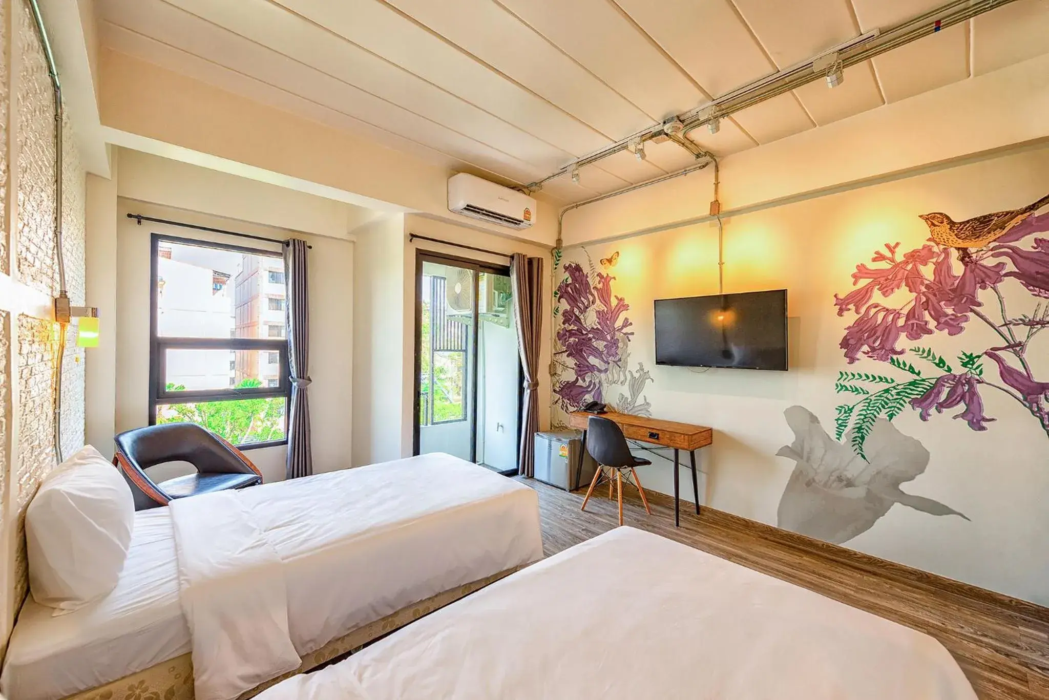 bunk bed, Bed in Bangkok Oasis Hotel bunk bed, Bed in Bangkok Oasis Hotel