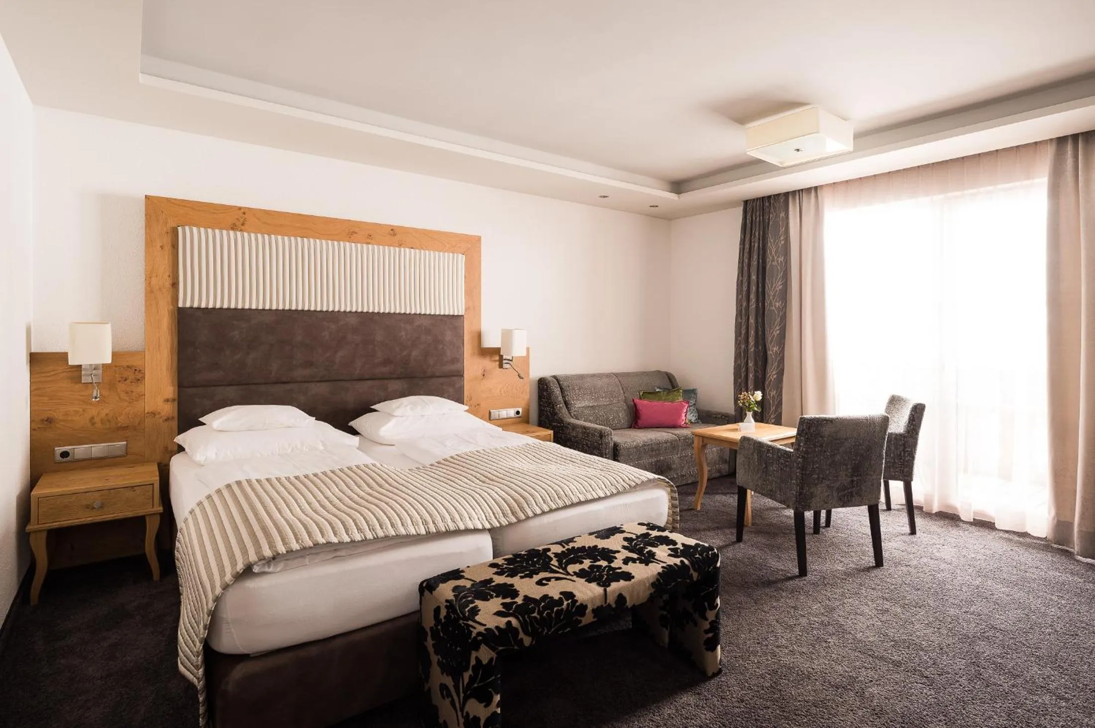 Bed in Hotel Seespitz