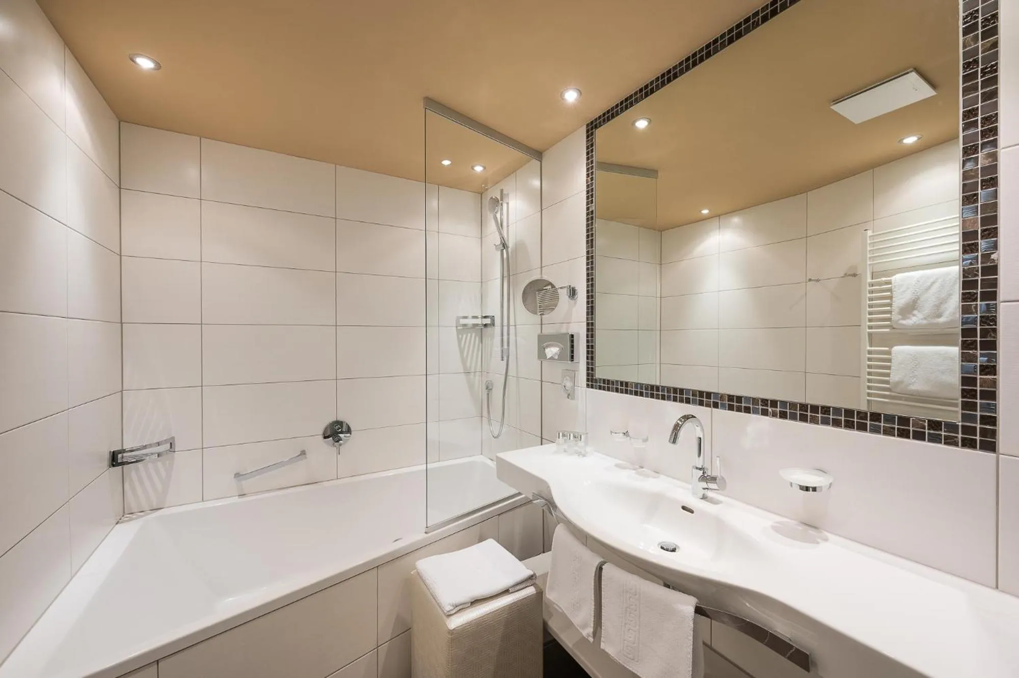 Bathroom in Hotel Seespitz