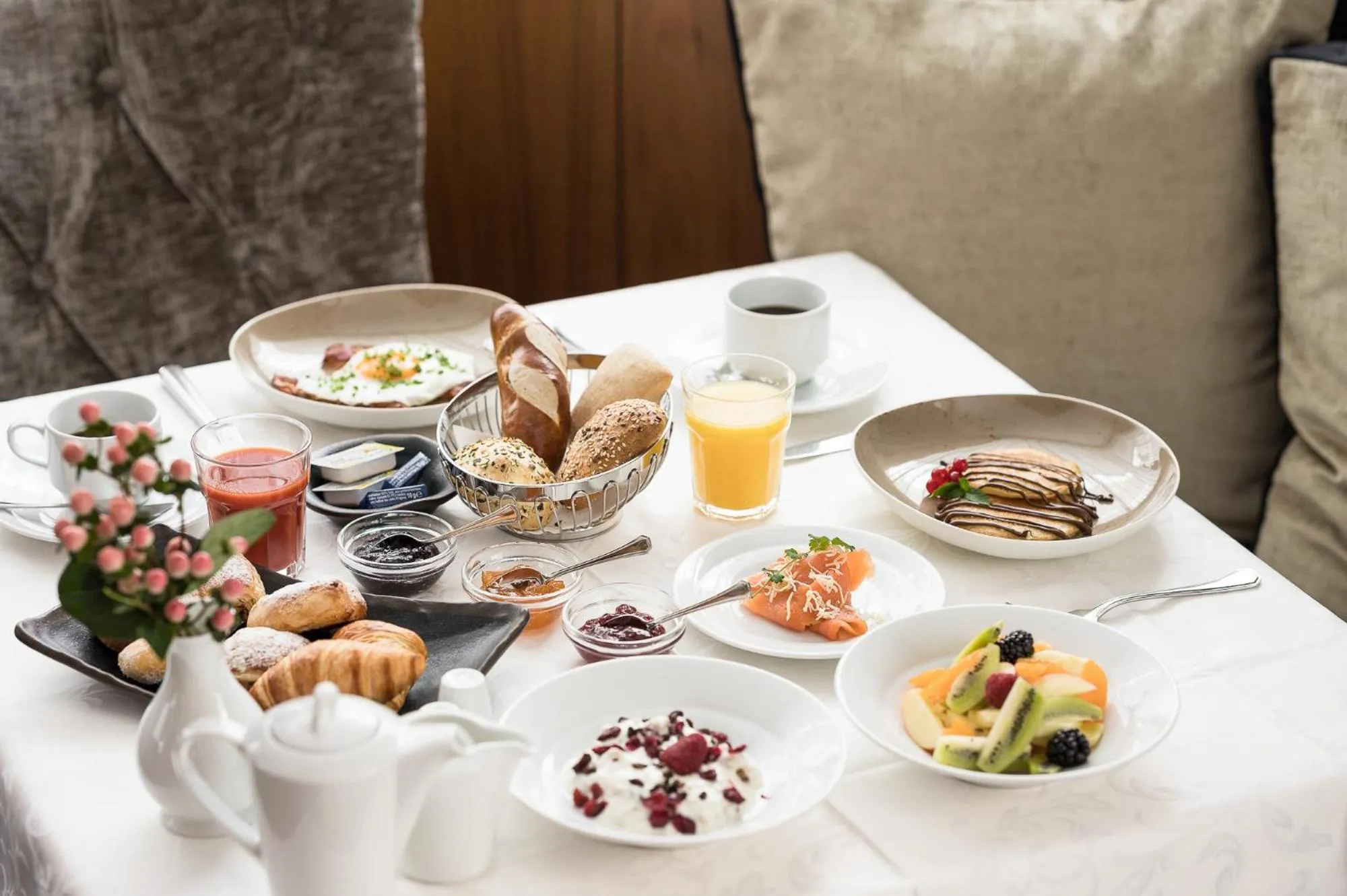 Breakfast in Hotel Seespitz