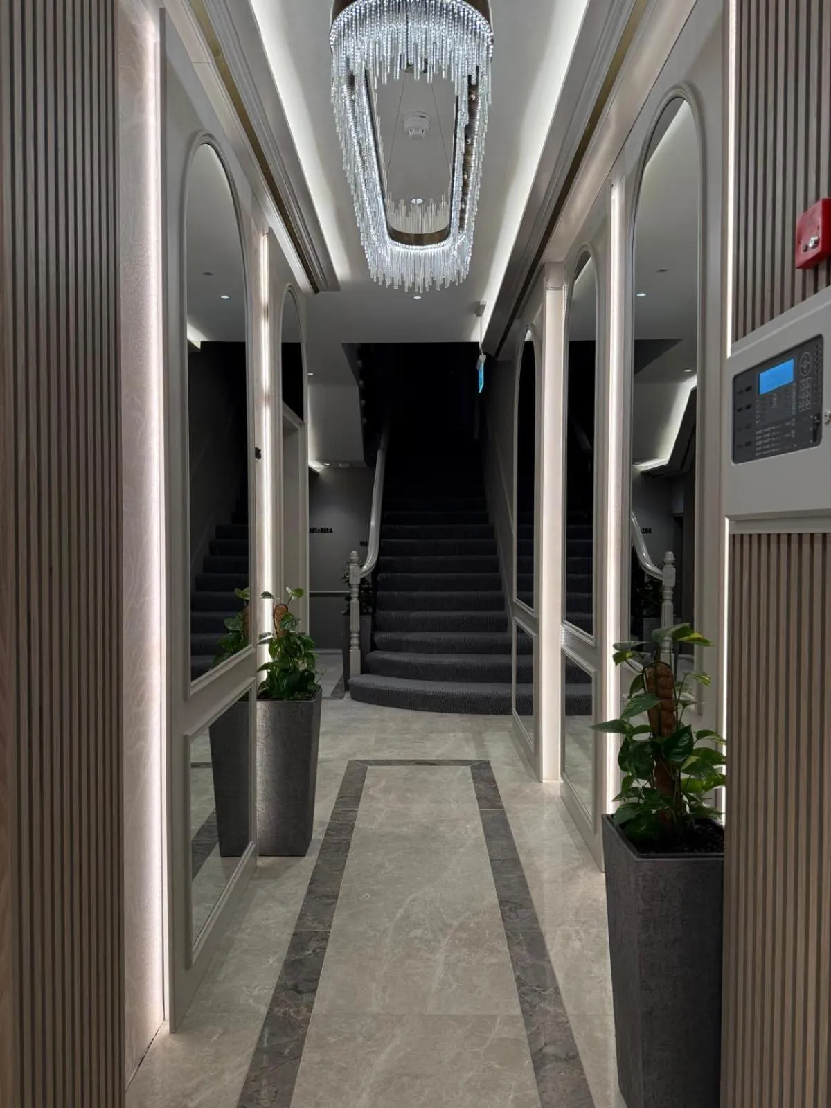 Facade/entrance in St Mark's - Merit Hotels