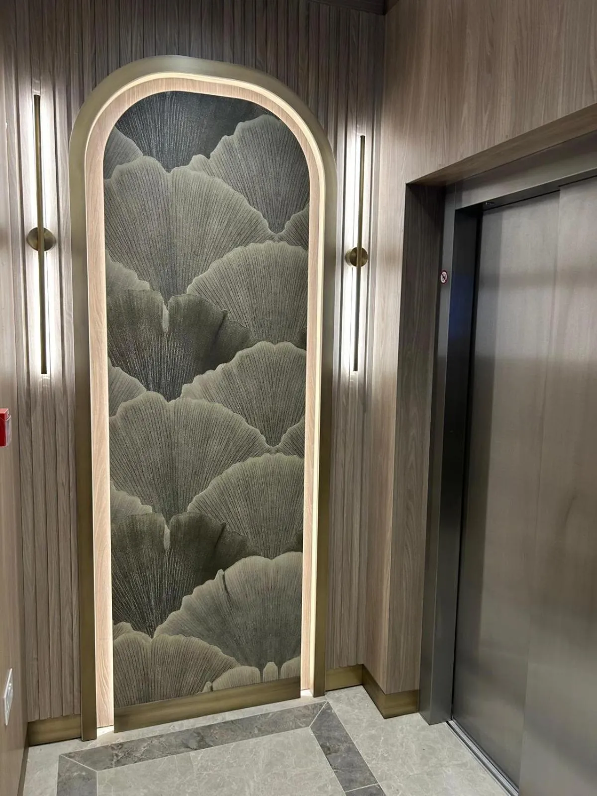 elevator in St Mark's - Merit Hotels