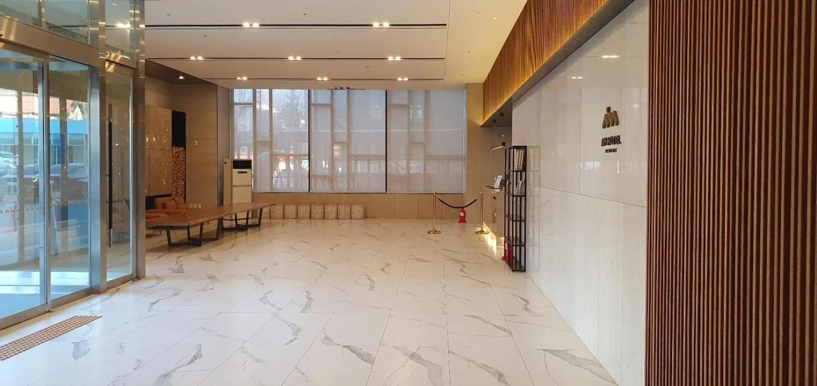 Lobby or reception in AM Hotel