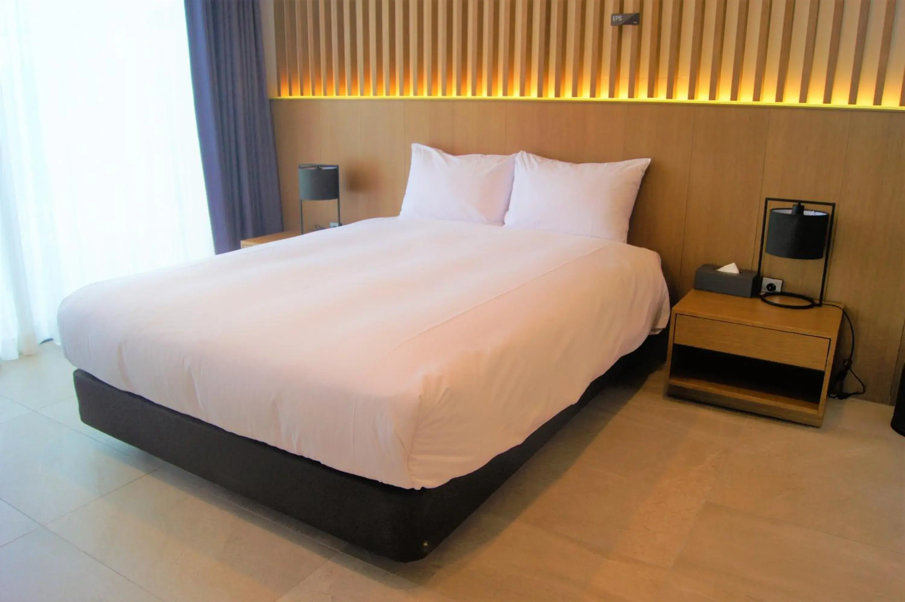 Bed in AM Hotel Bed in AM Hotel