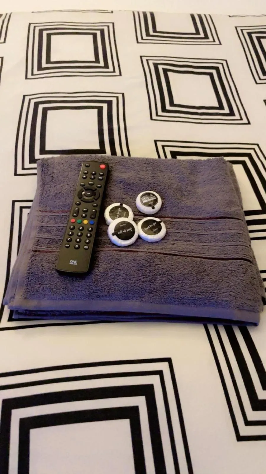 towels in Fern Villa Hotel - Albert Road