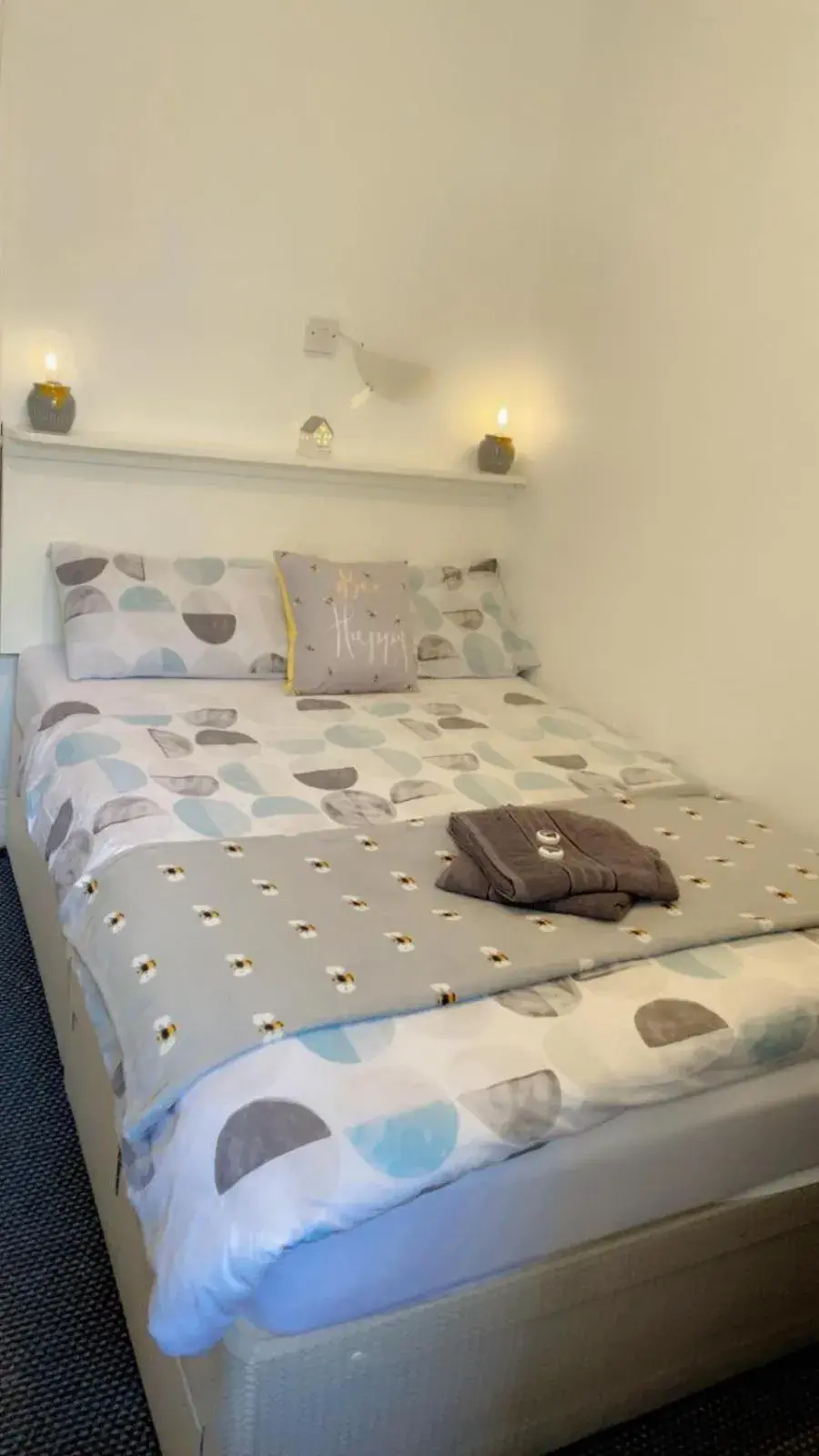 Bed in Fern Villa Hotel - Albert Road Bed in Fern Villa Hotel - Albert Road