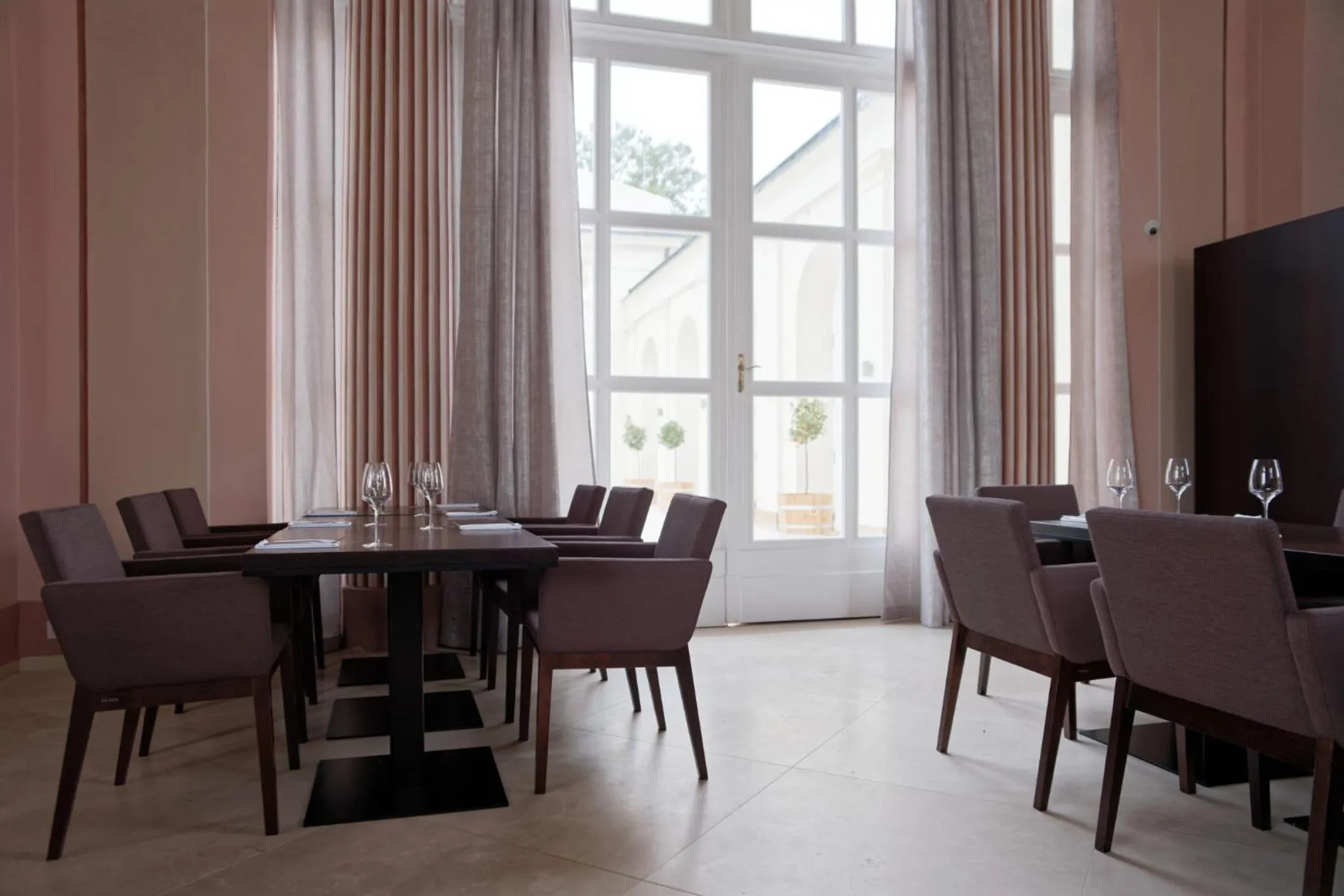 Restaurant/places to eat in HOTEL Hraniční zámeček