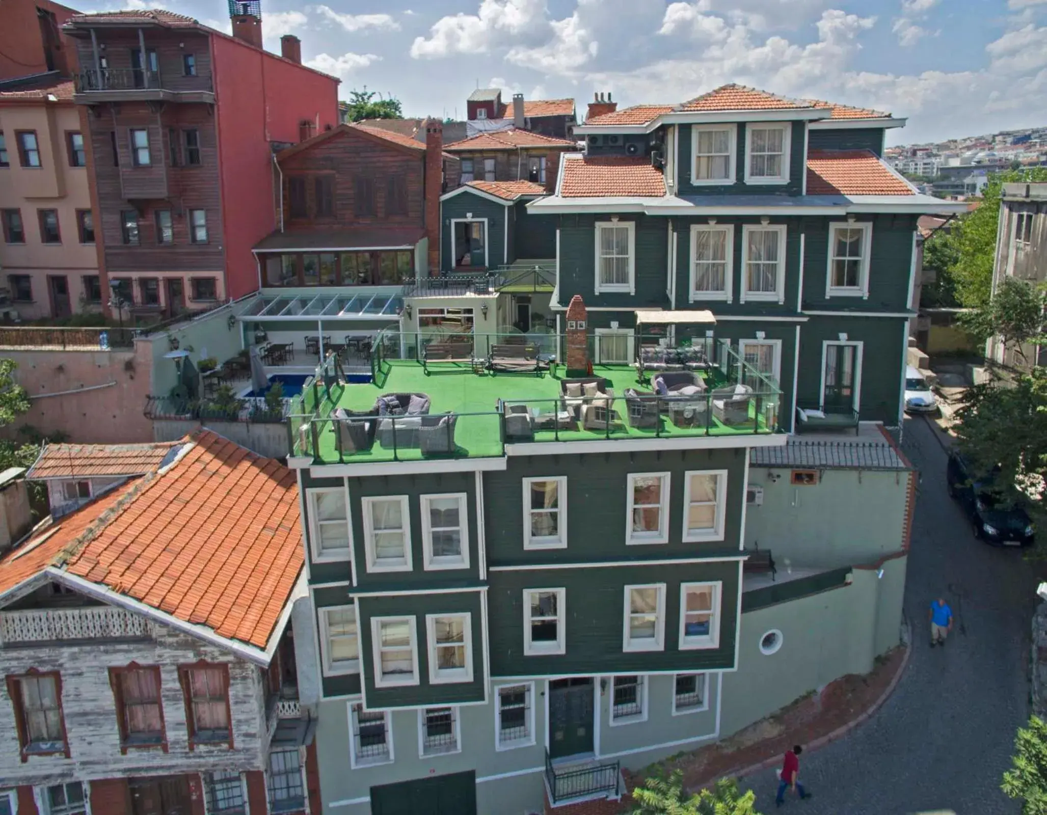 Property building in HHK Hotel Property building in HHK Hotel