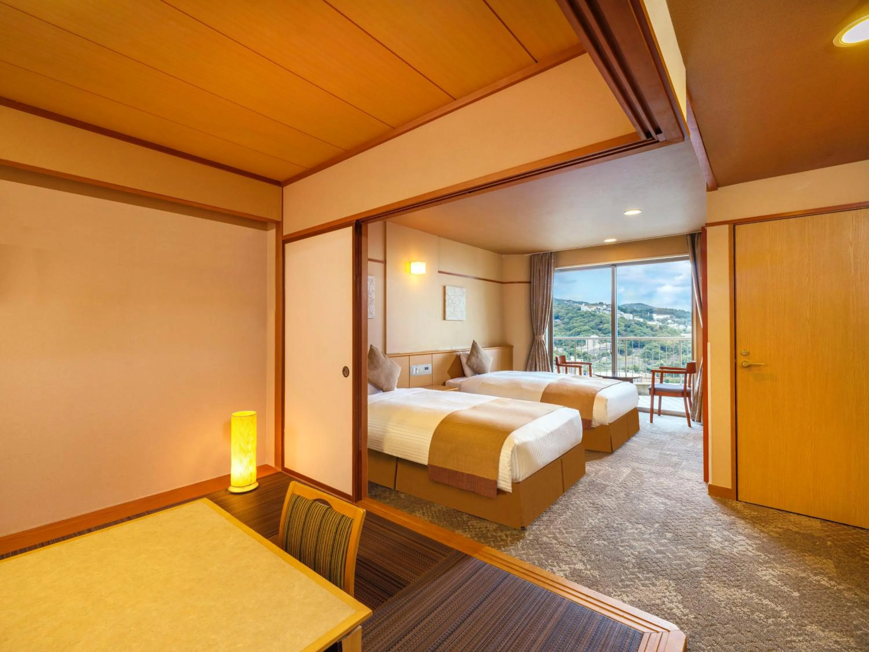 Photo of the whole room, Bed in KAMENOI HOTEL Atami