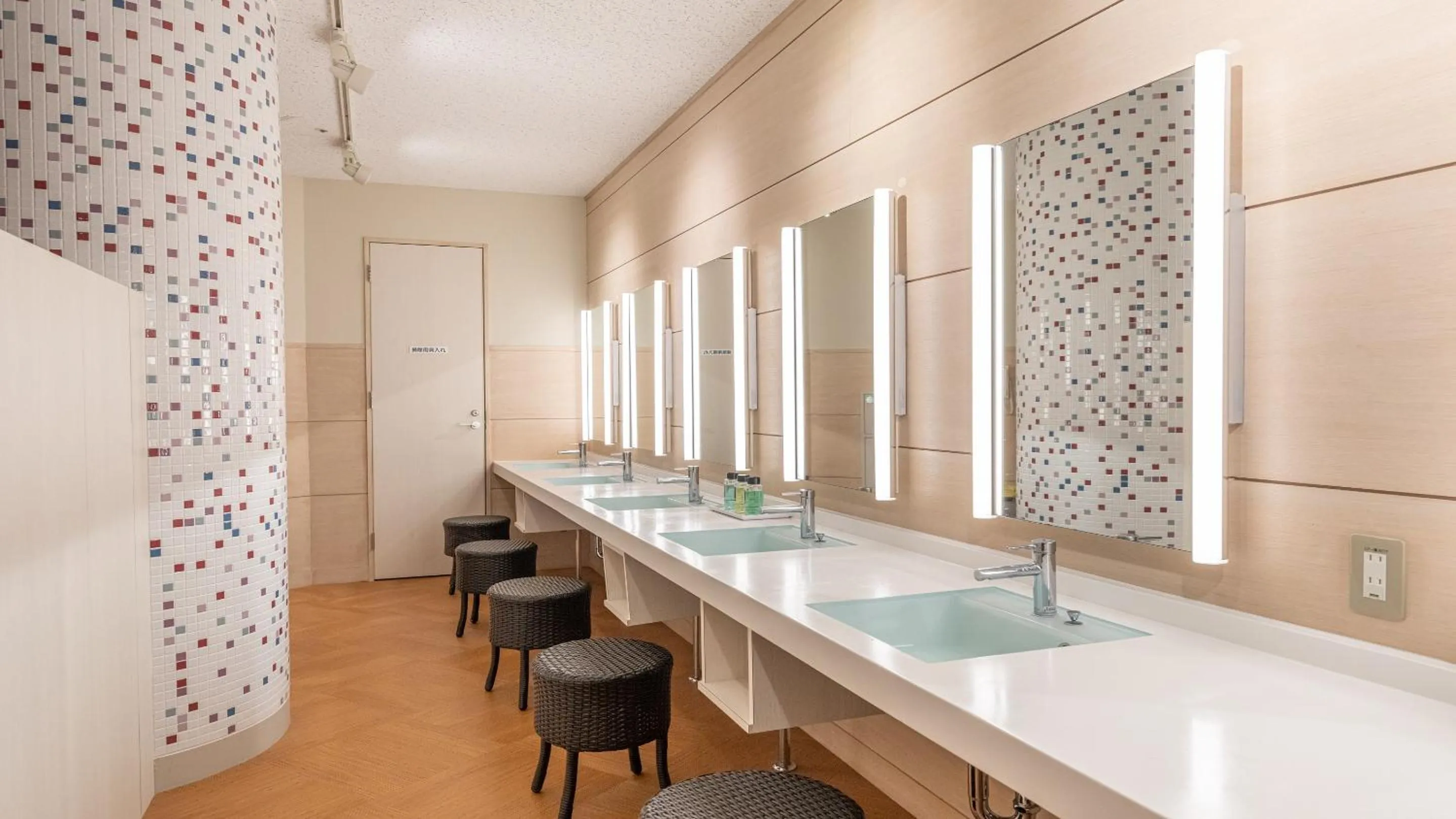 Public Bath in KAMENOI HOTEL Atami