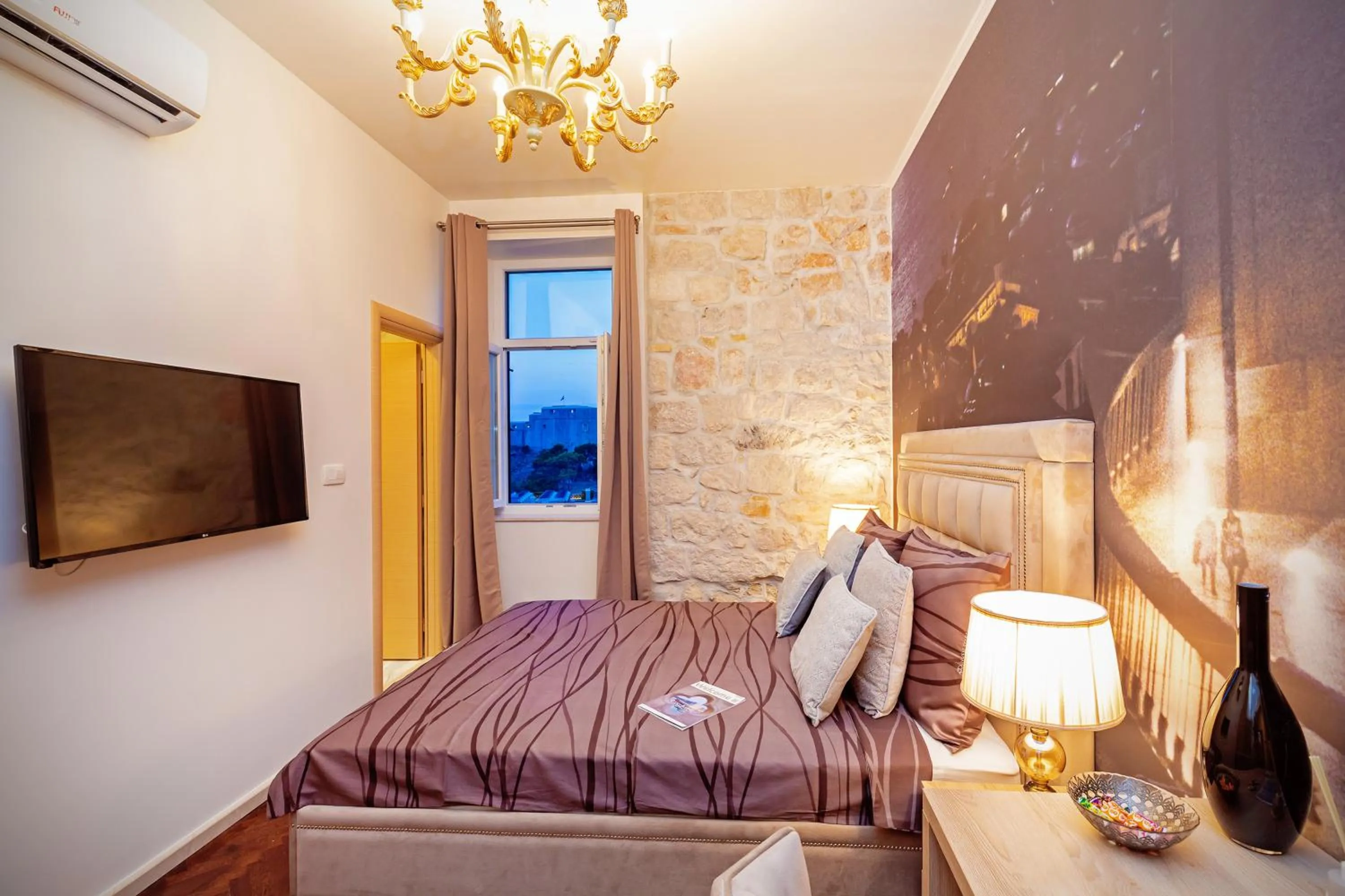 Photo of the whole room, Bed in Seven Stars Accommodation Dubrovnik