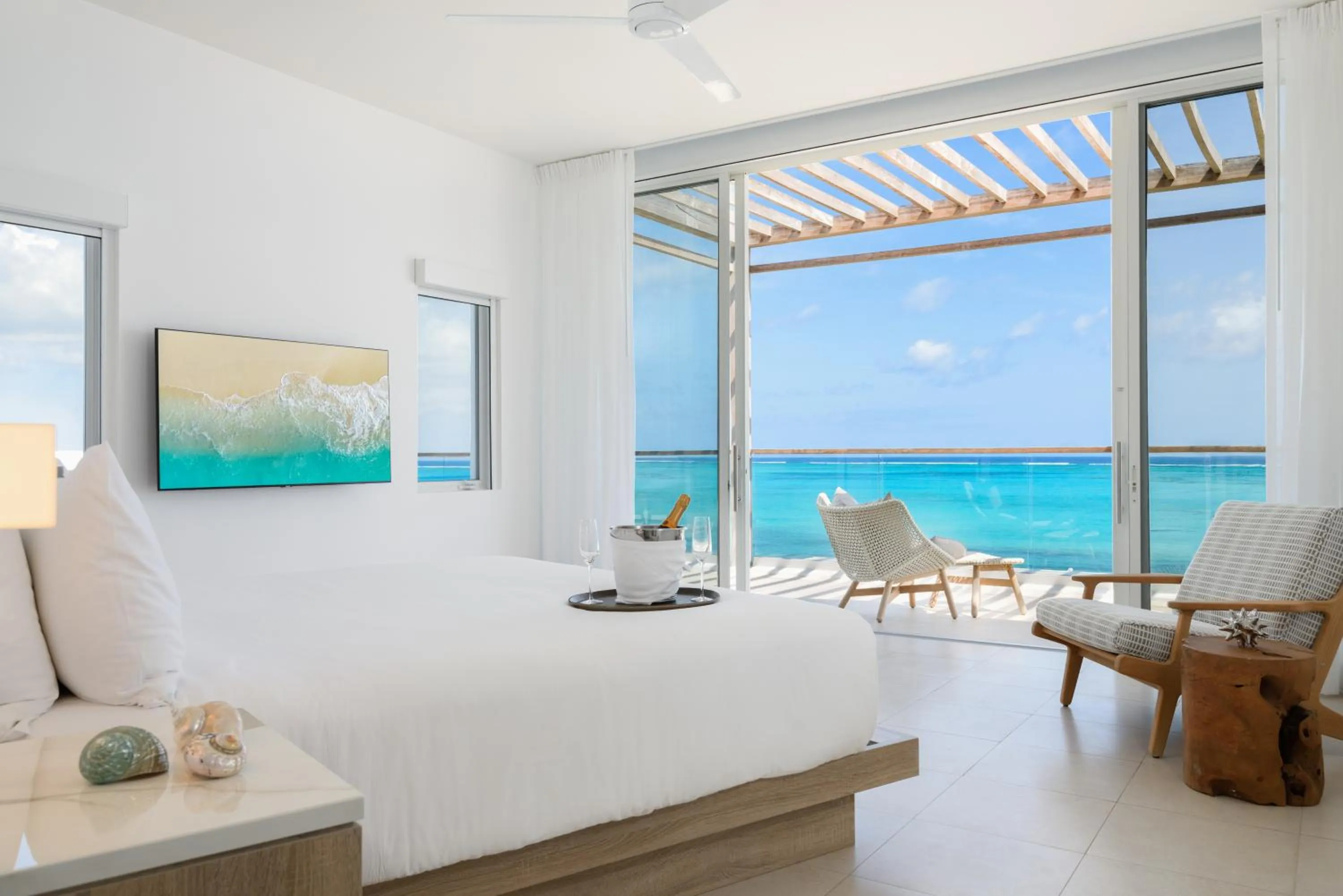 Bed in Wymara Resort & Villas