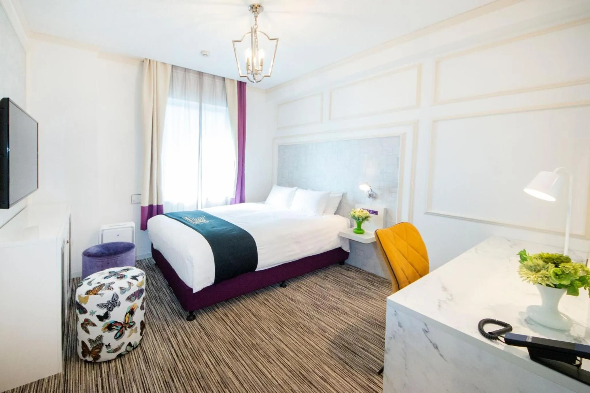 Photo of the whole room, Bed in Grand Park Hotel The Luxueux Minami Kashiwa