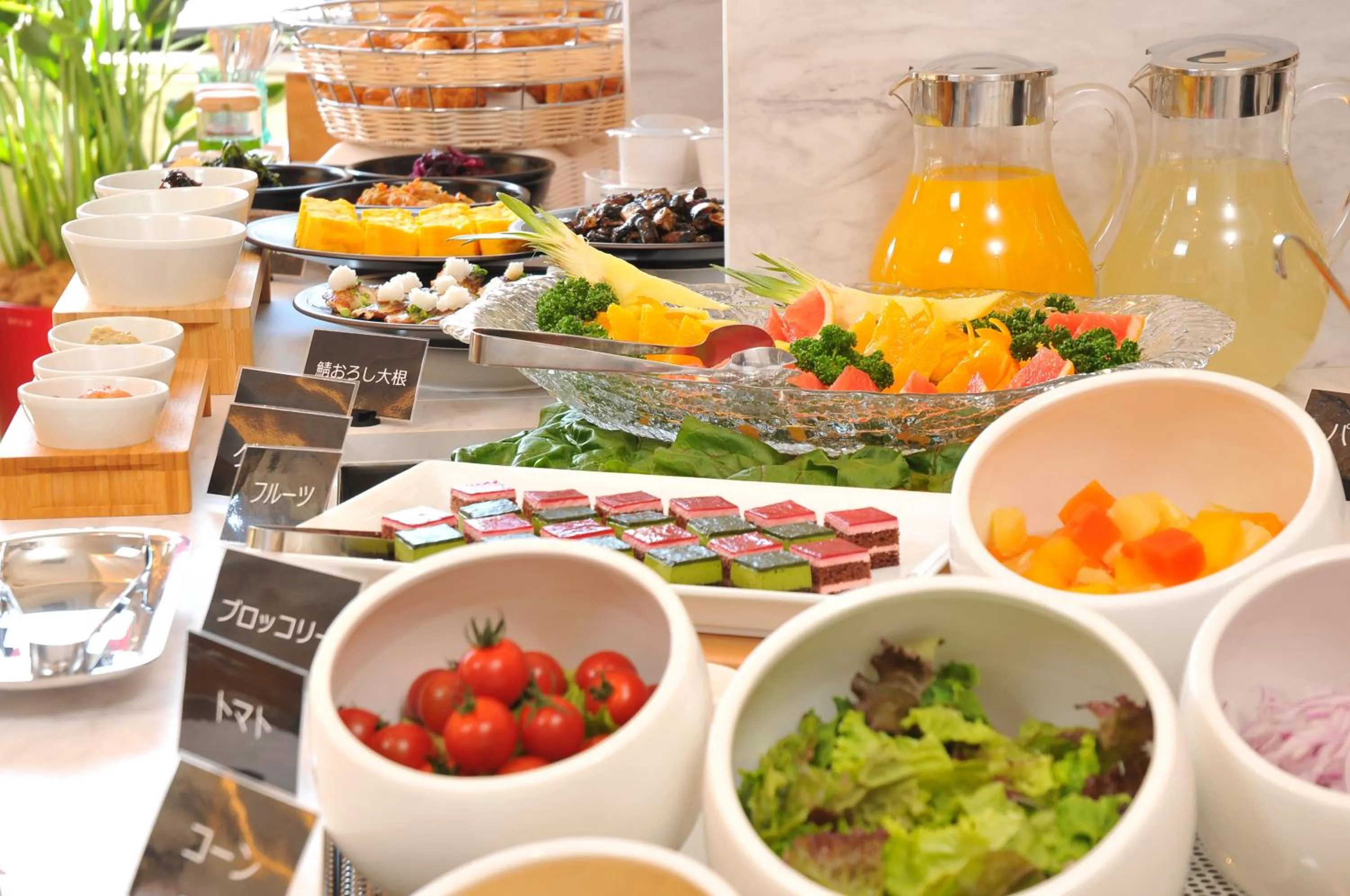 Buffet breakfast in Grand Park Hotel The Luxueux Minami Kashiwa