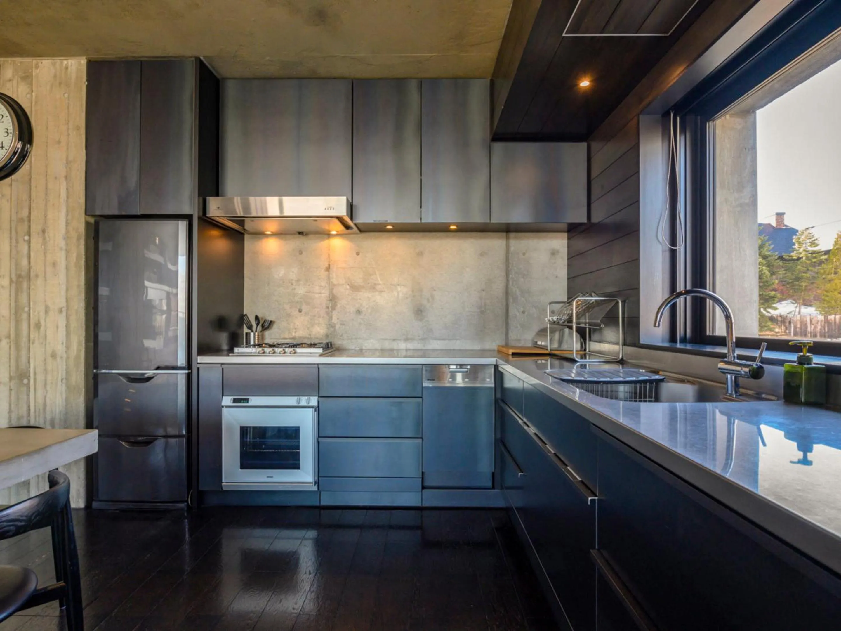 Kitchen or kitchenette in Suiboku