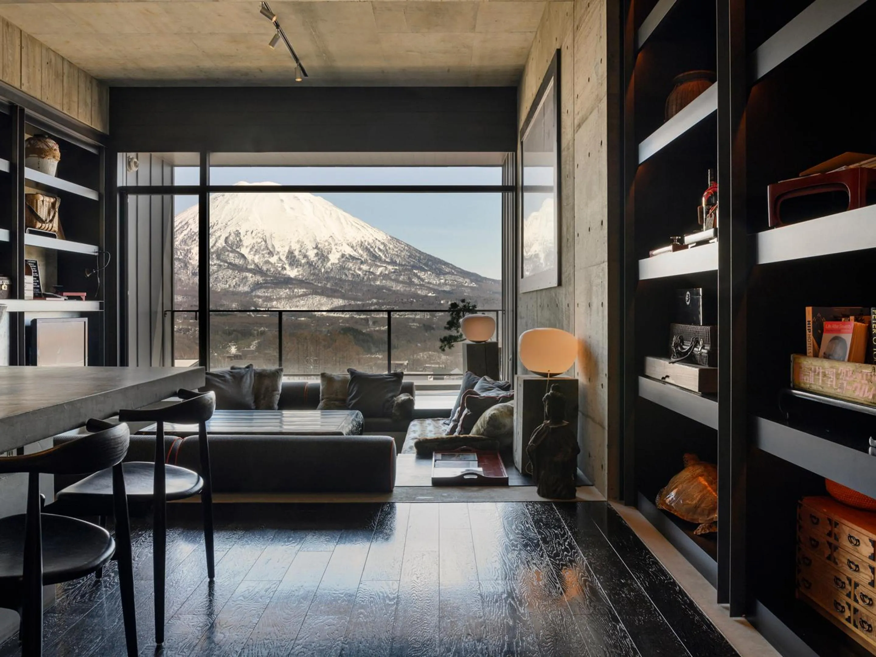 Living room in Suiboku