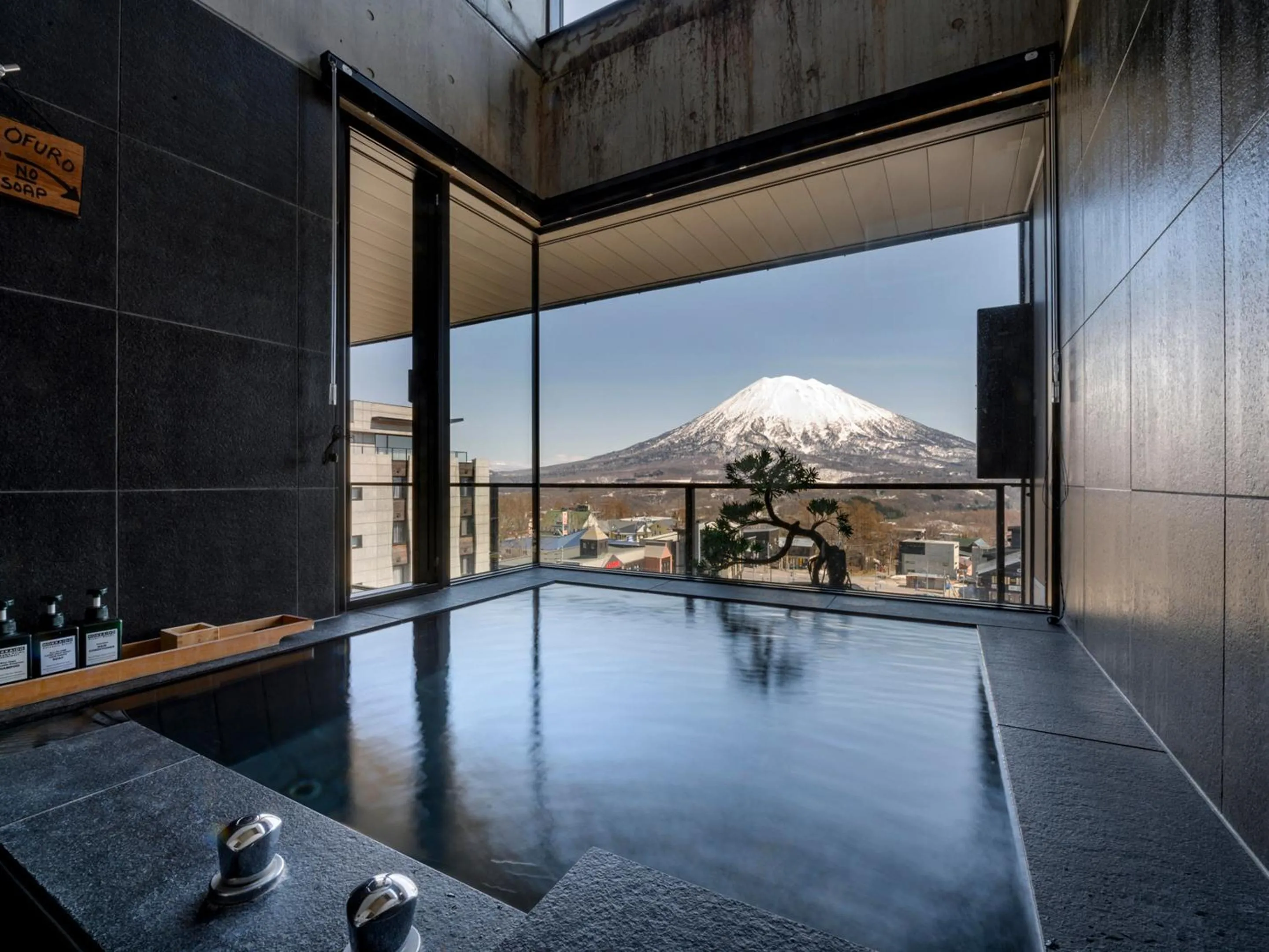 Bathroom in Suiboku