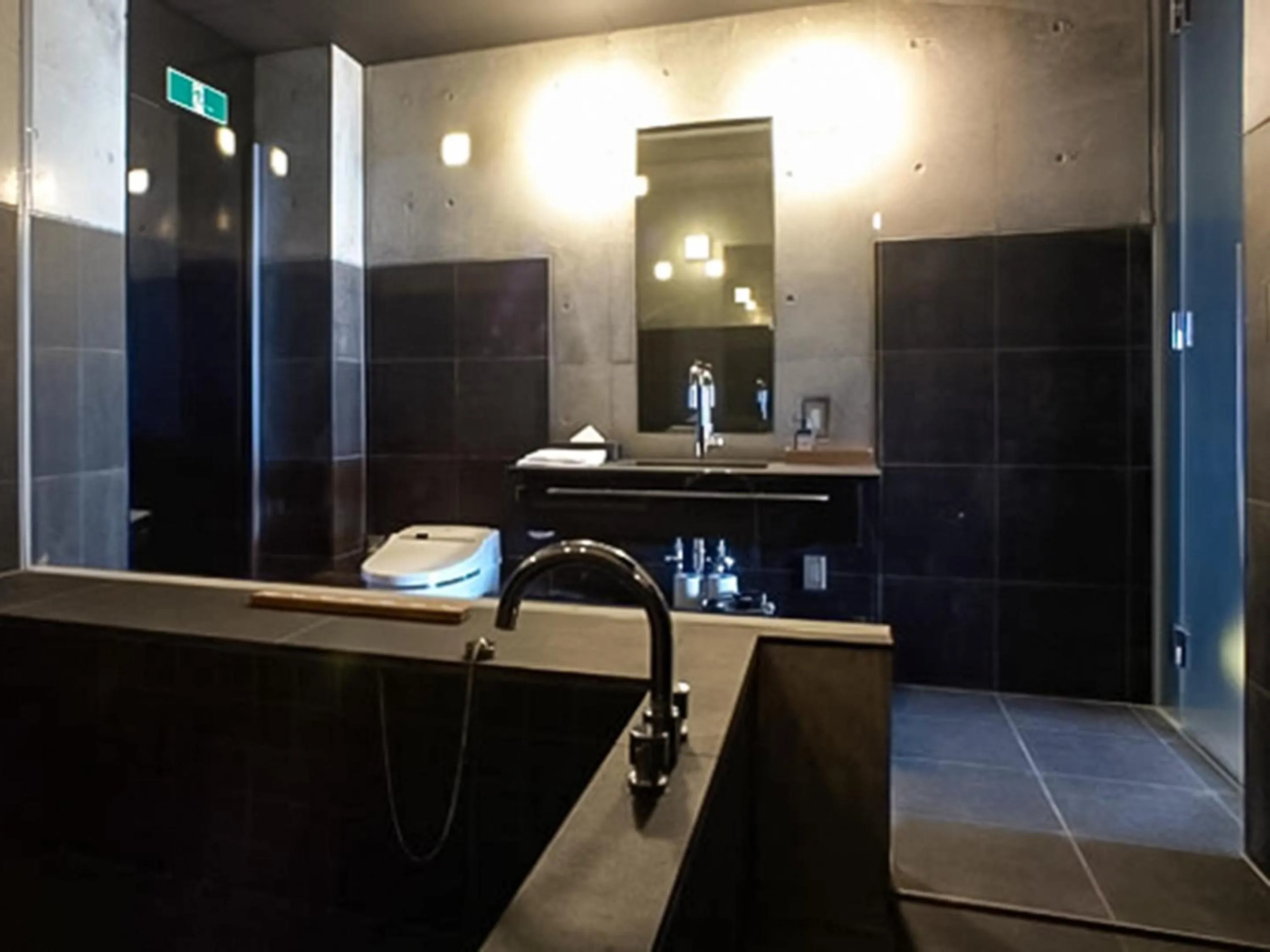 Bathroom in Suiboku