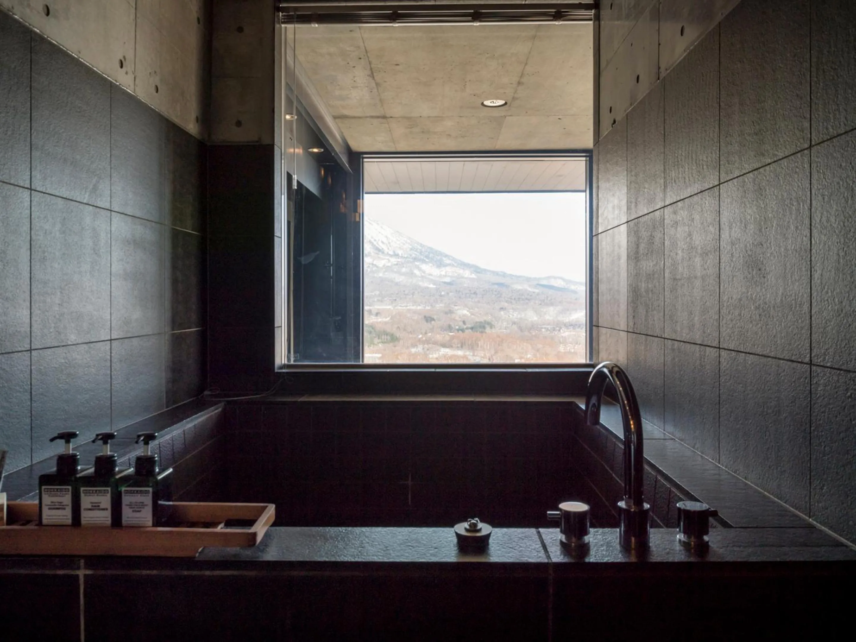 Bathroom in Suiboku
