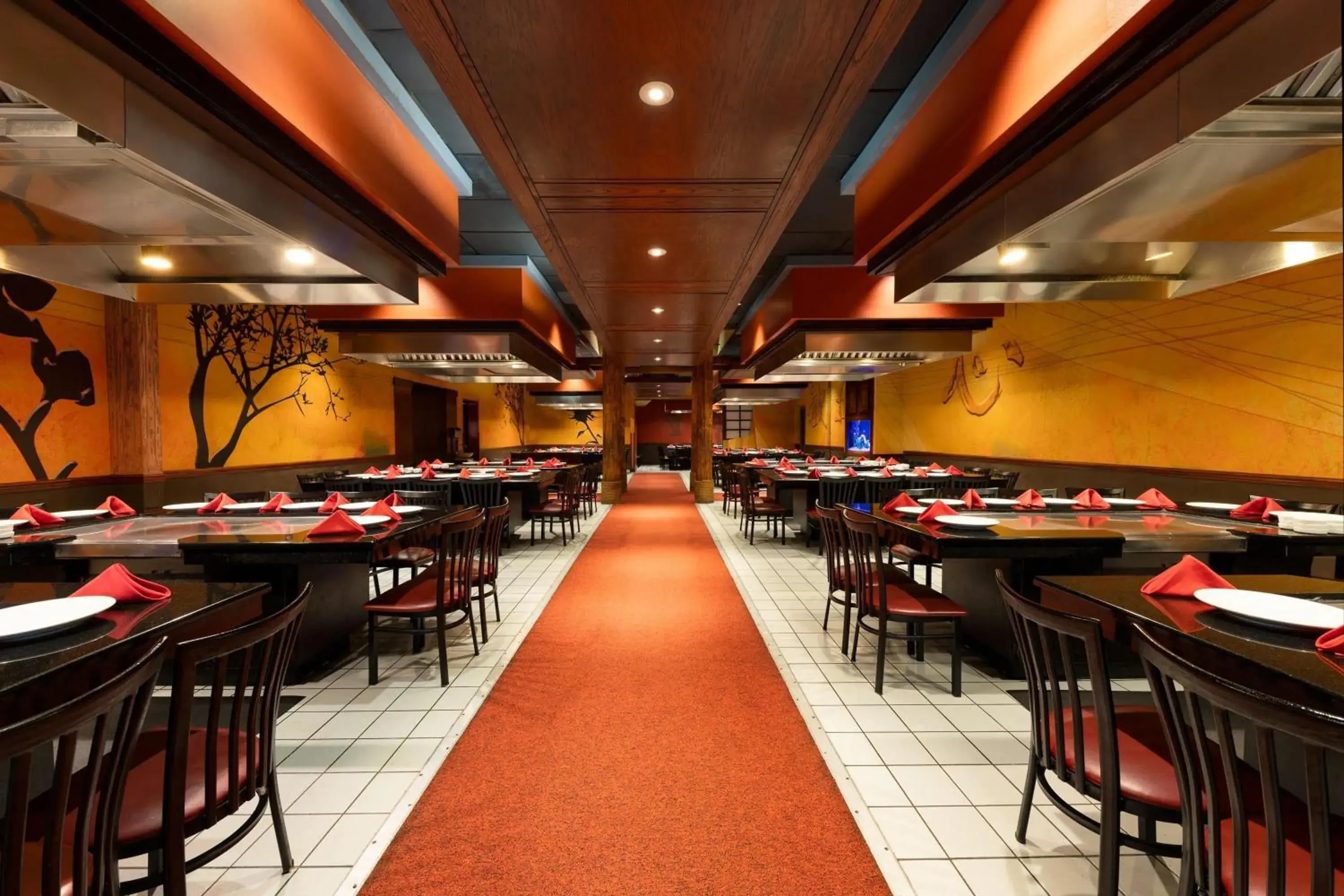 Restaurant/places to eat in Wyndham Riverfront Hotel Restaurant/places to eat in Wyndham Riverfront Hotel