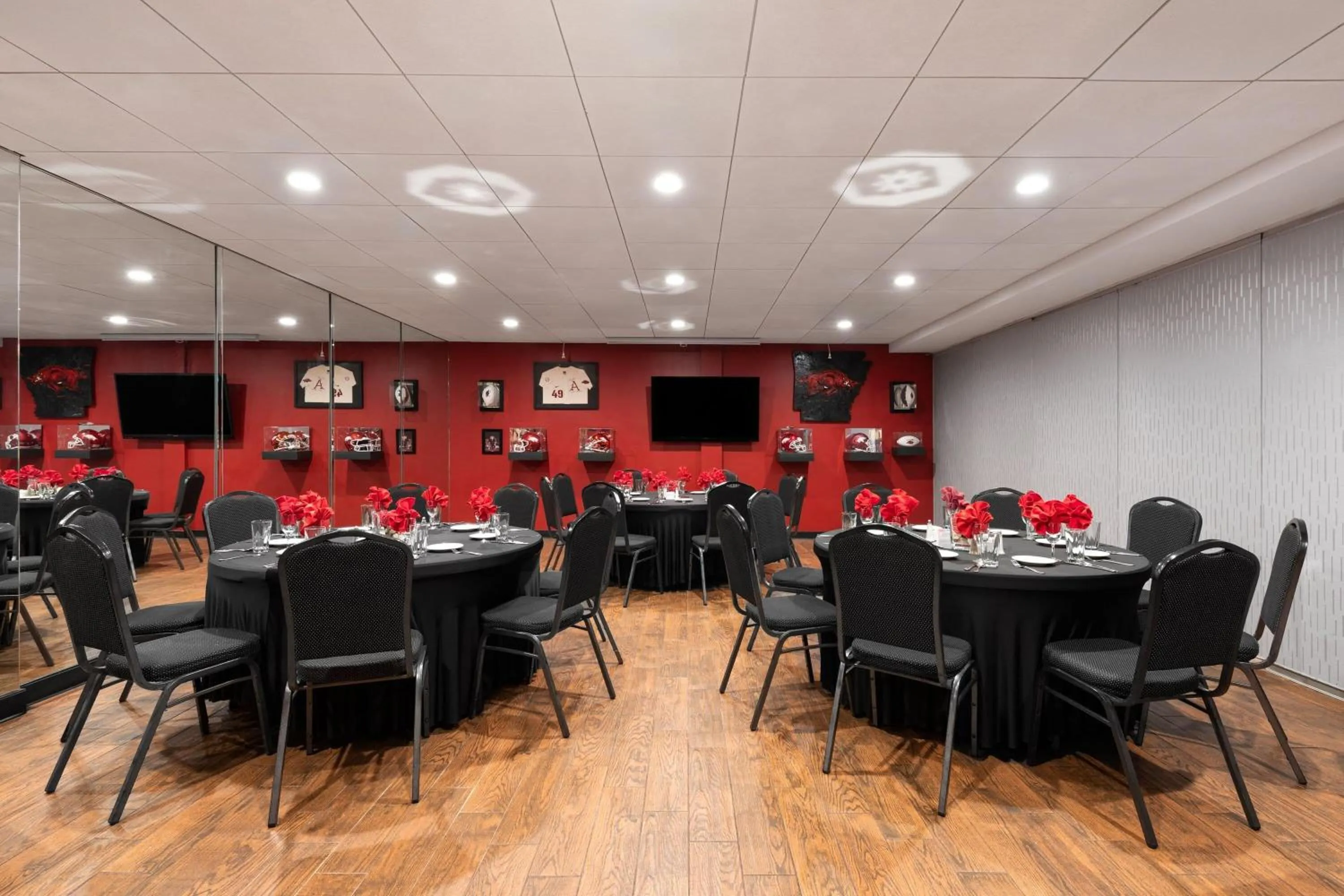 Meeting/conference room in Wyndham Riverfront Hotel