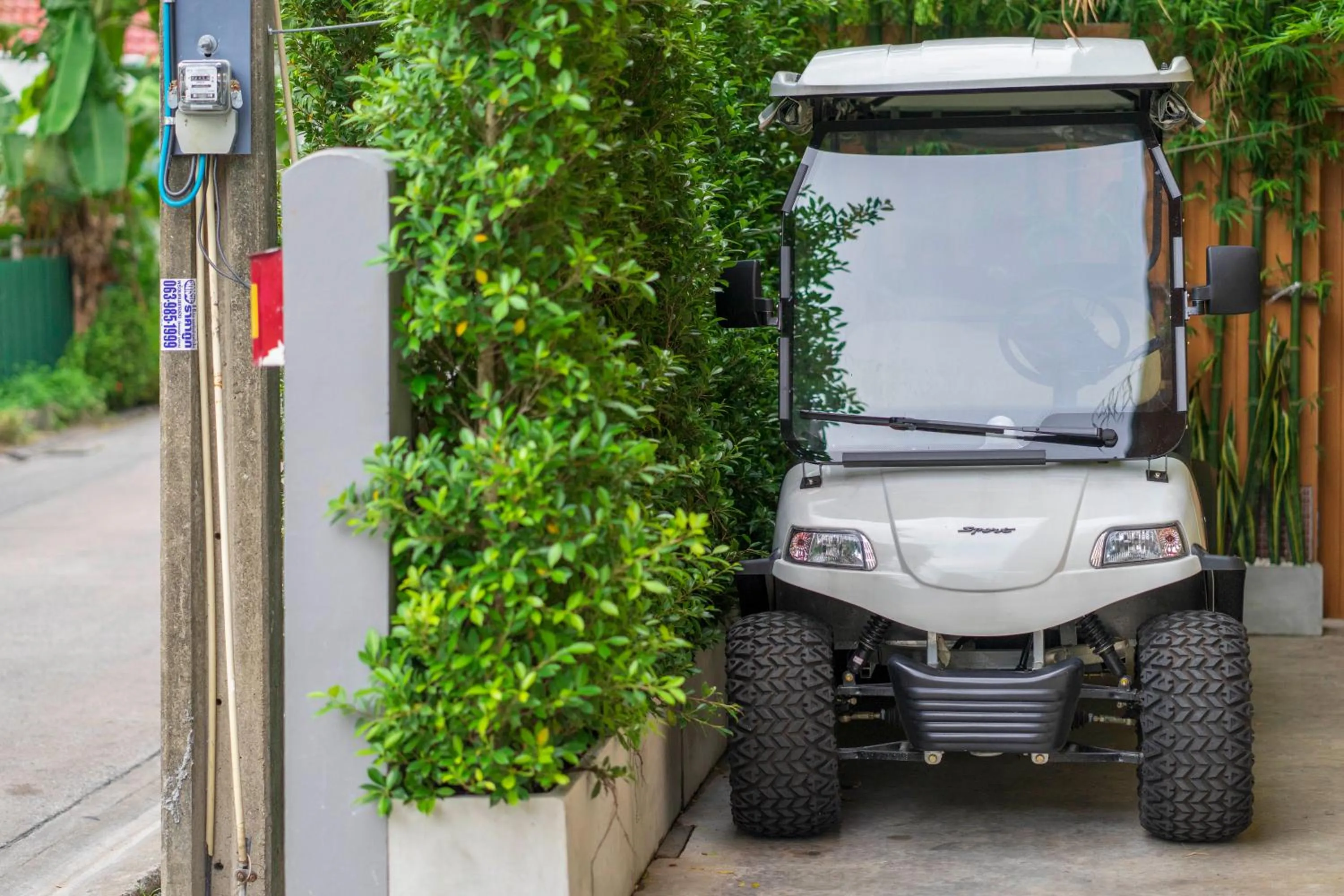 Other in Resort V - MRT Huai Khwang