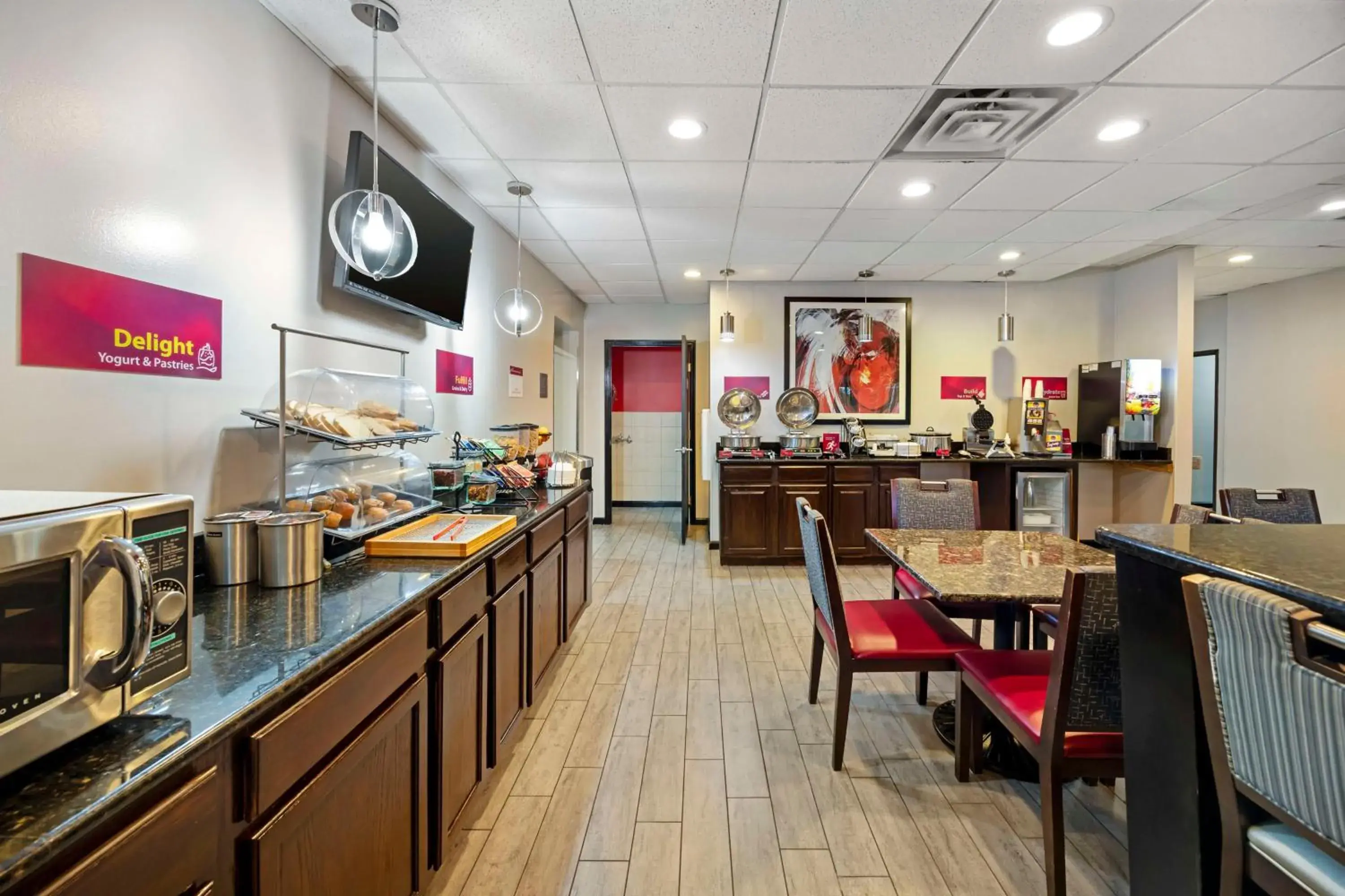 Breakfast in Best Western Plus Gen X Inn Breakfast in Best Western Plus Gen X Inn