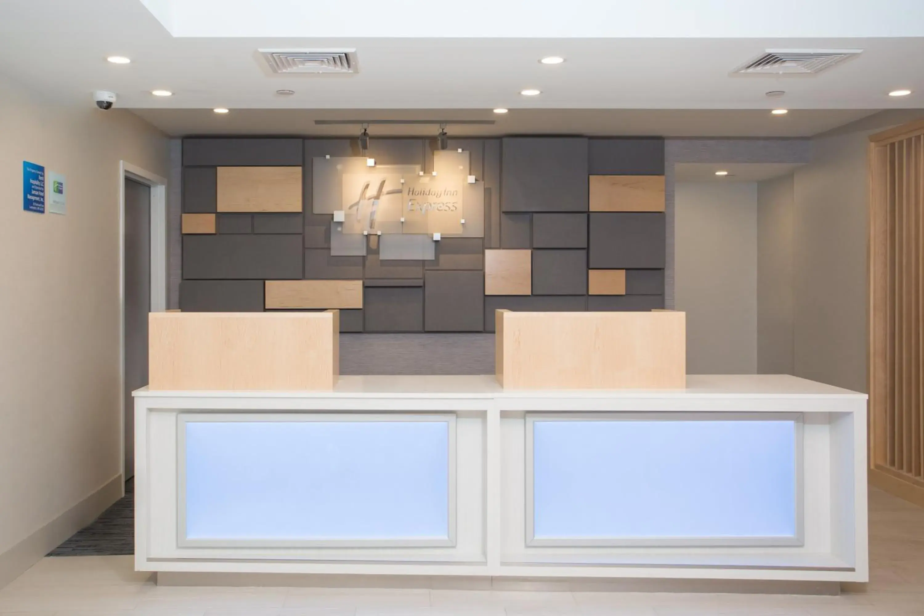 Lobby or reception in Holiday Inn Express Chelmsford by IHG Lobby or reception in Holiday Inn Express Chelmsford by IHG