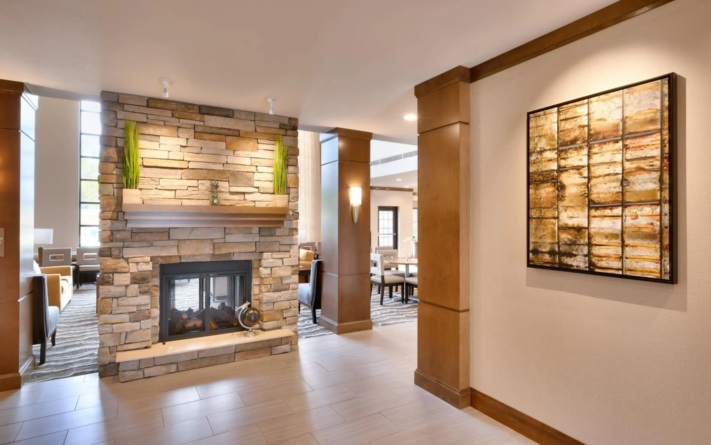 Property building in Staybridge Suites - Gainesville I-75 by IHG Property building in Staybridge Suites - Gainesville I-75 by IHG