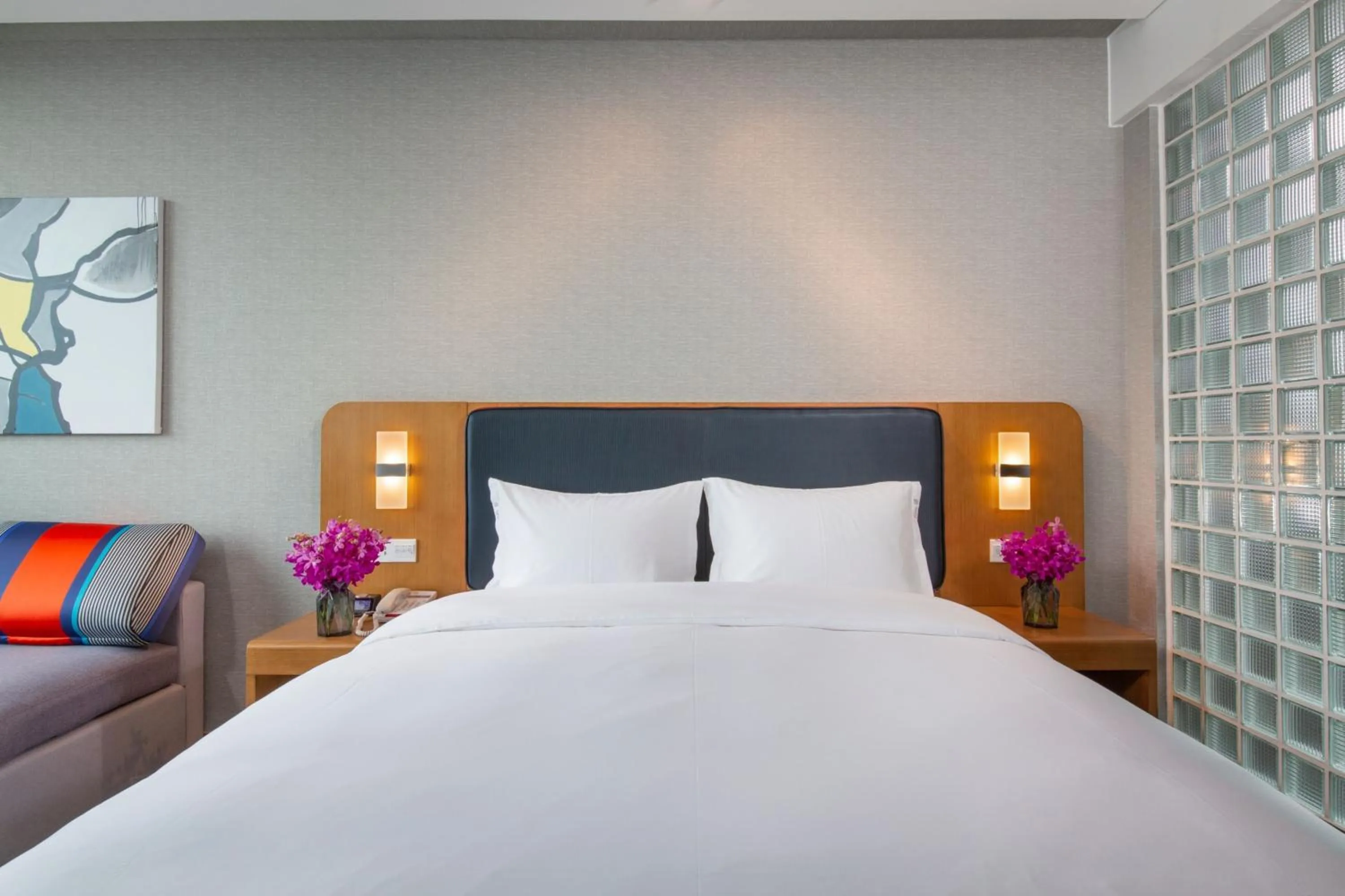 Photo of the whole room, Bed in Holiday Inn Express Mianyang High-Tech Zone by IHG