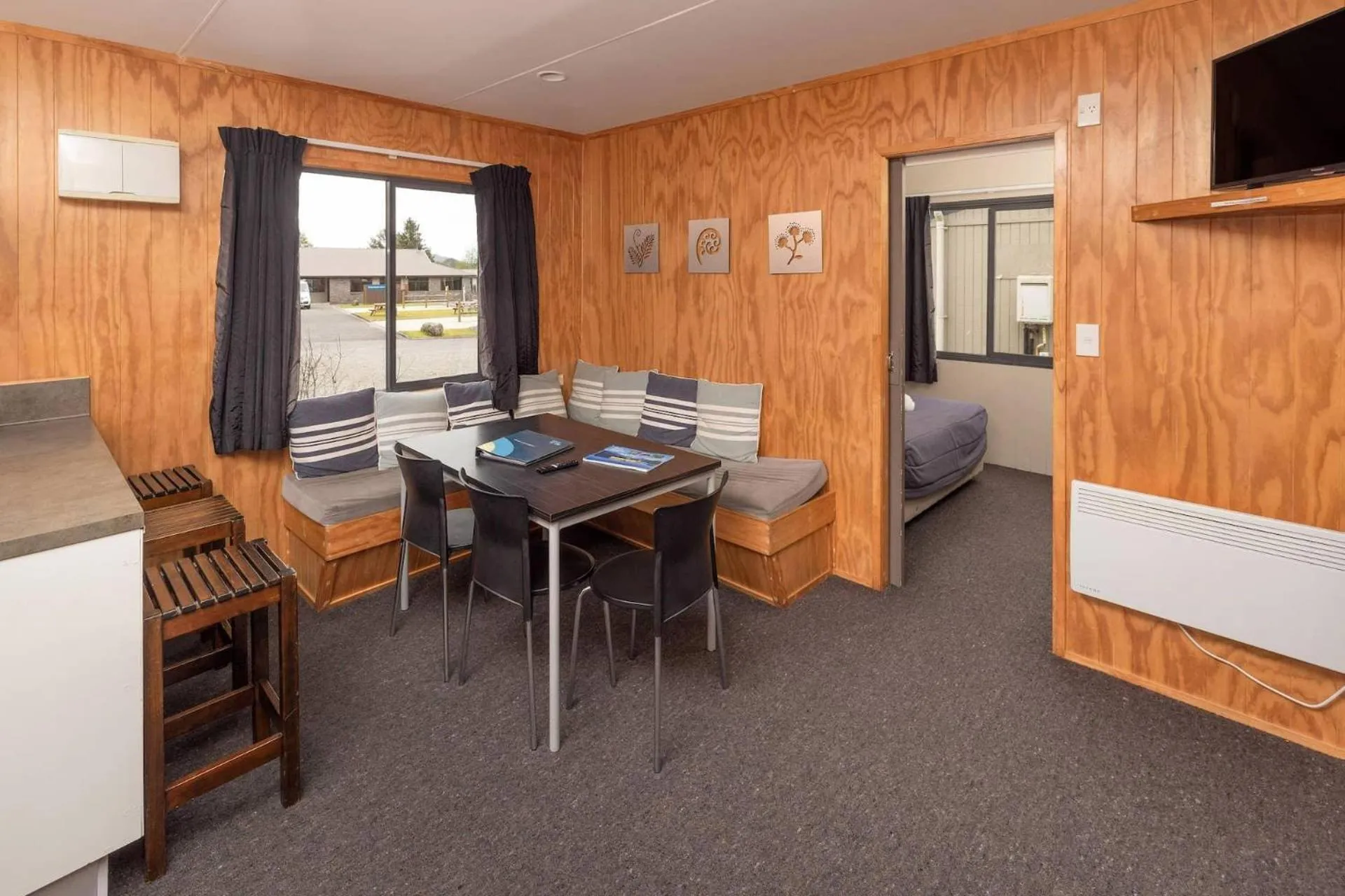 TV and multimedia in Fox Glacier TOP 10 Holiday Park & Motels