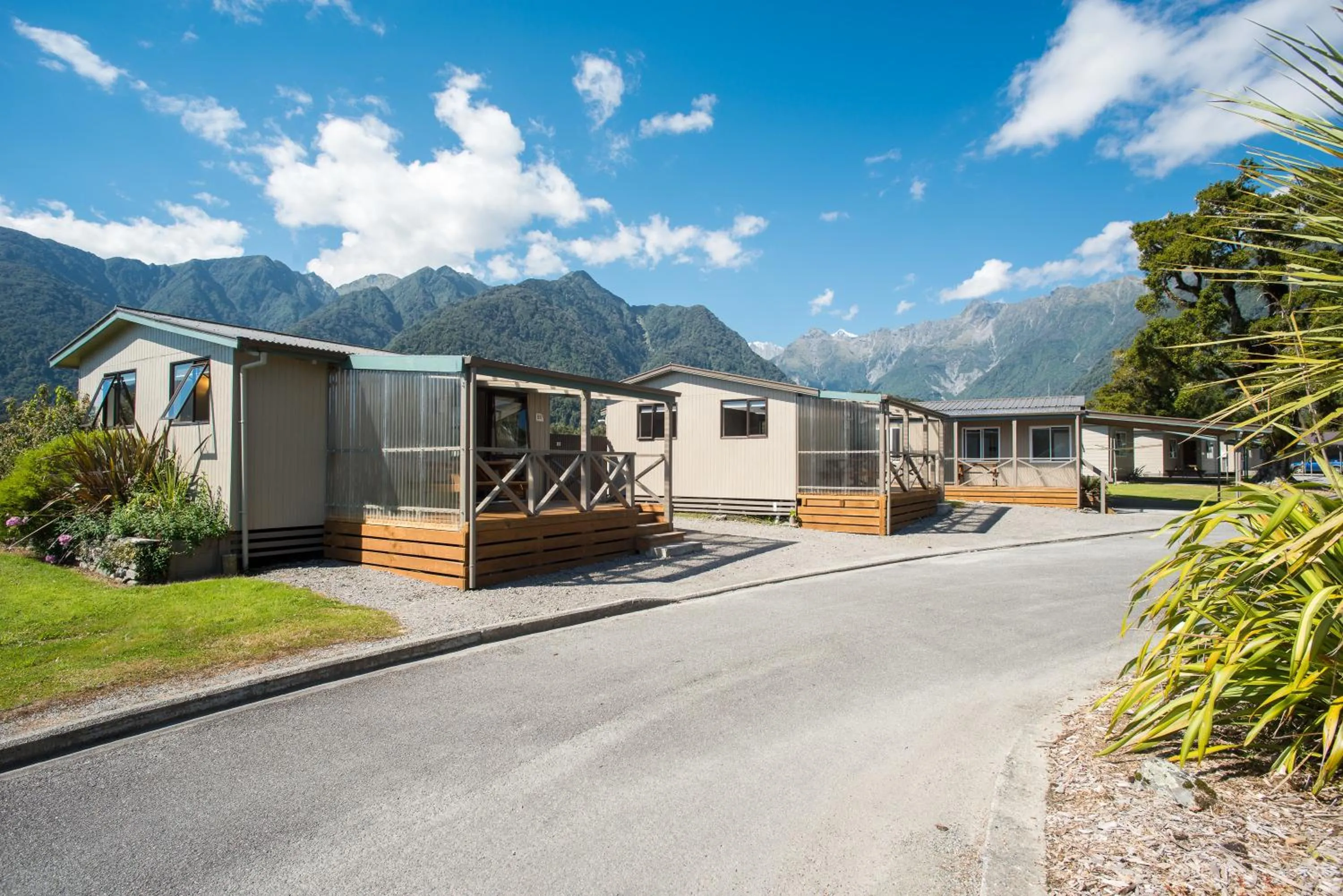 Property building in Fox Glacier TOP 10 Holiday Park & Motels