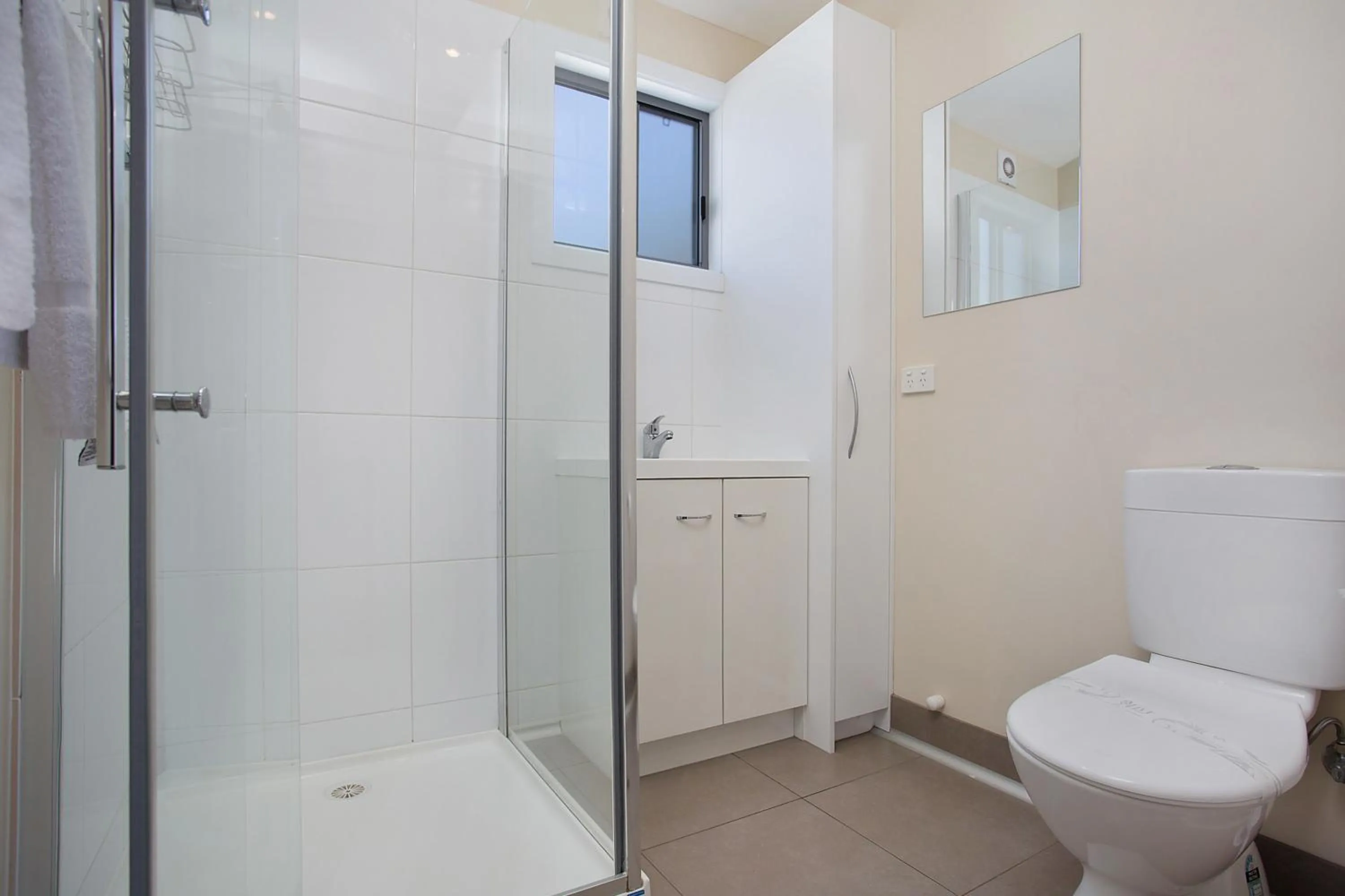 Bathroom in Portland Holiday Village